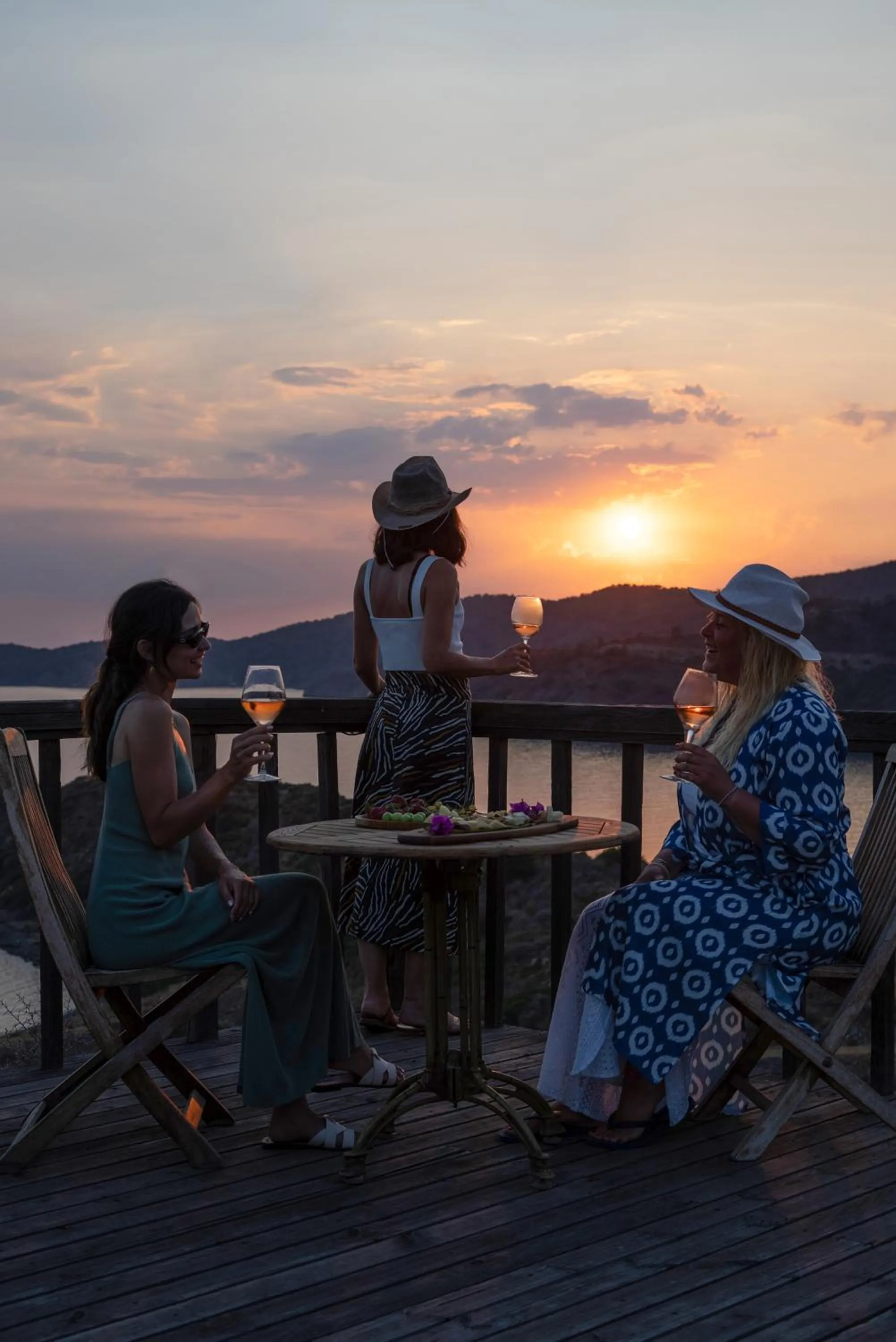 Sunset in Golden Key Bordubet