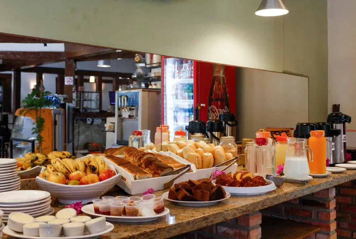 Restaurant/places to eat in Pousada New Paradise Restaurant/places to eat in Pousada New Paradise