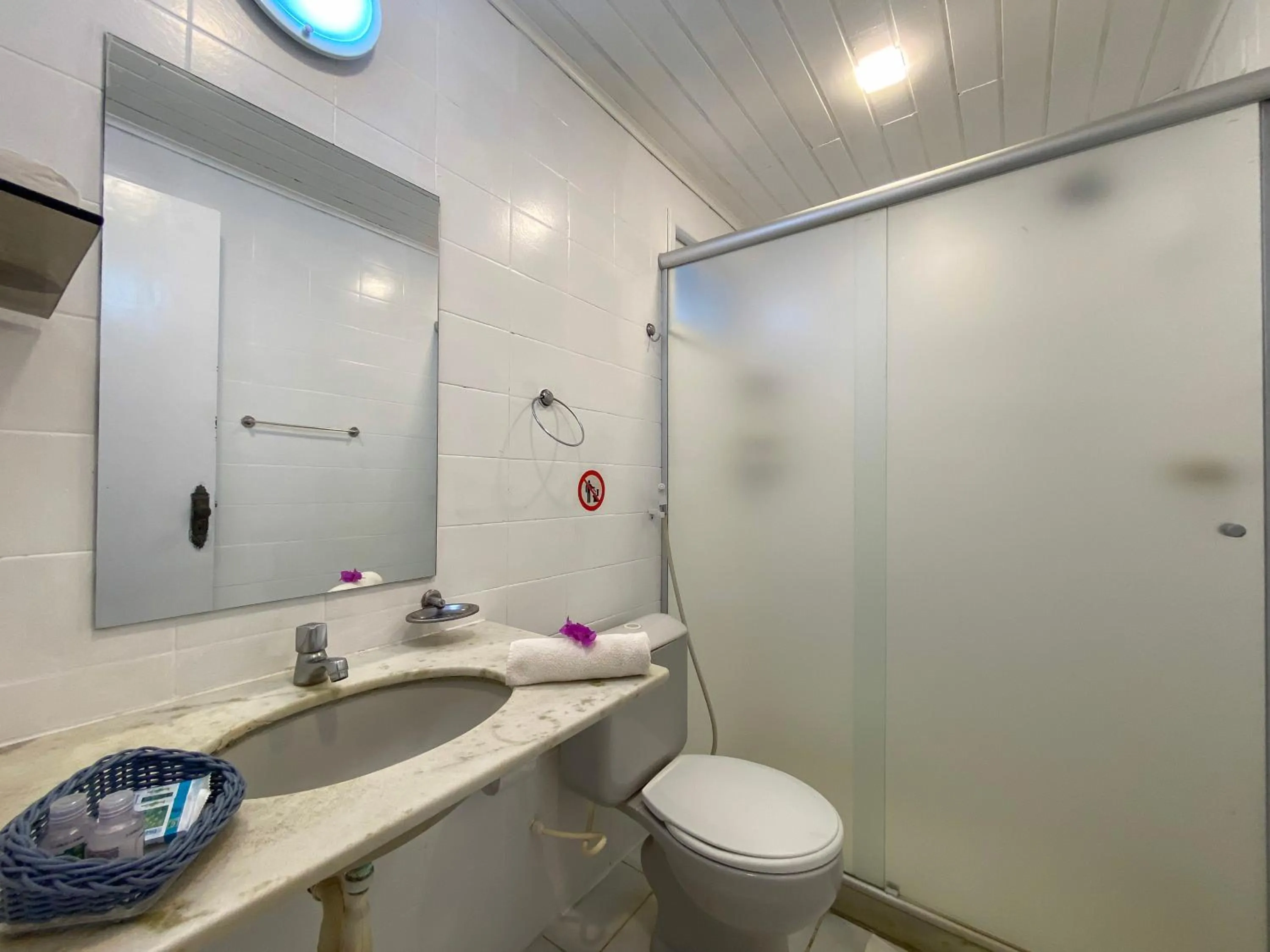 Bathroom in Pousada New Paradise