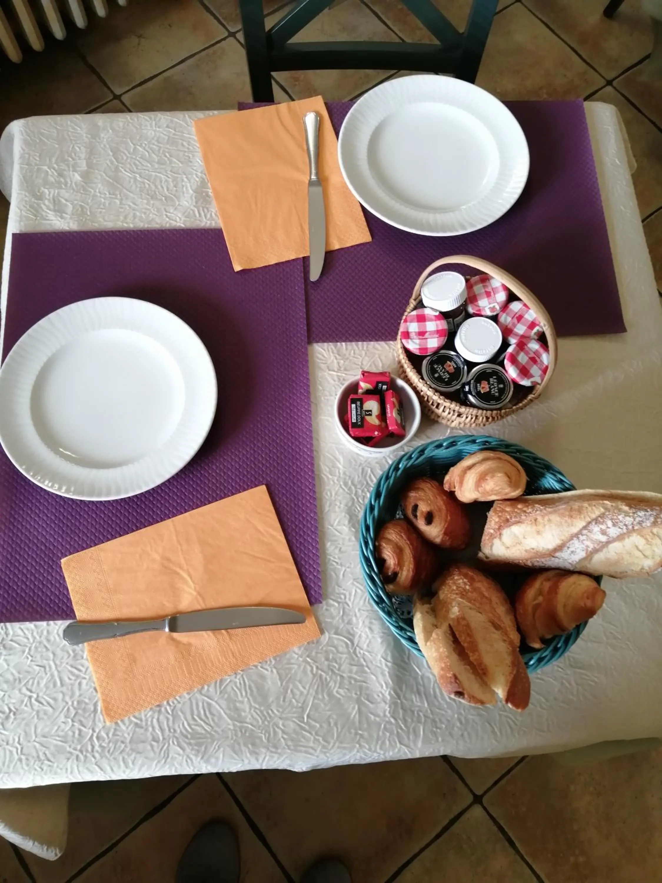 Breakfast in Auberge les Aromes