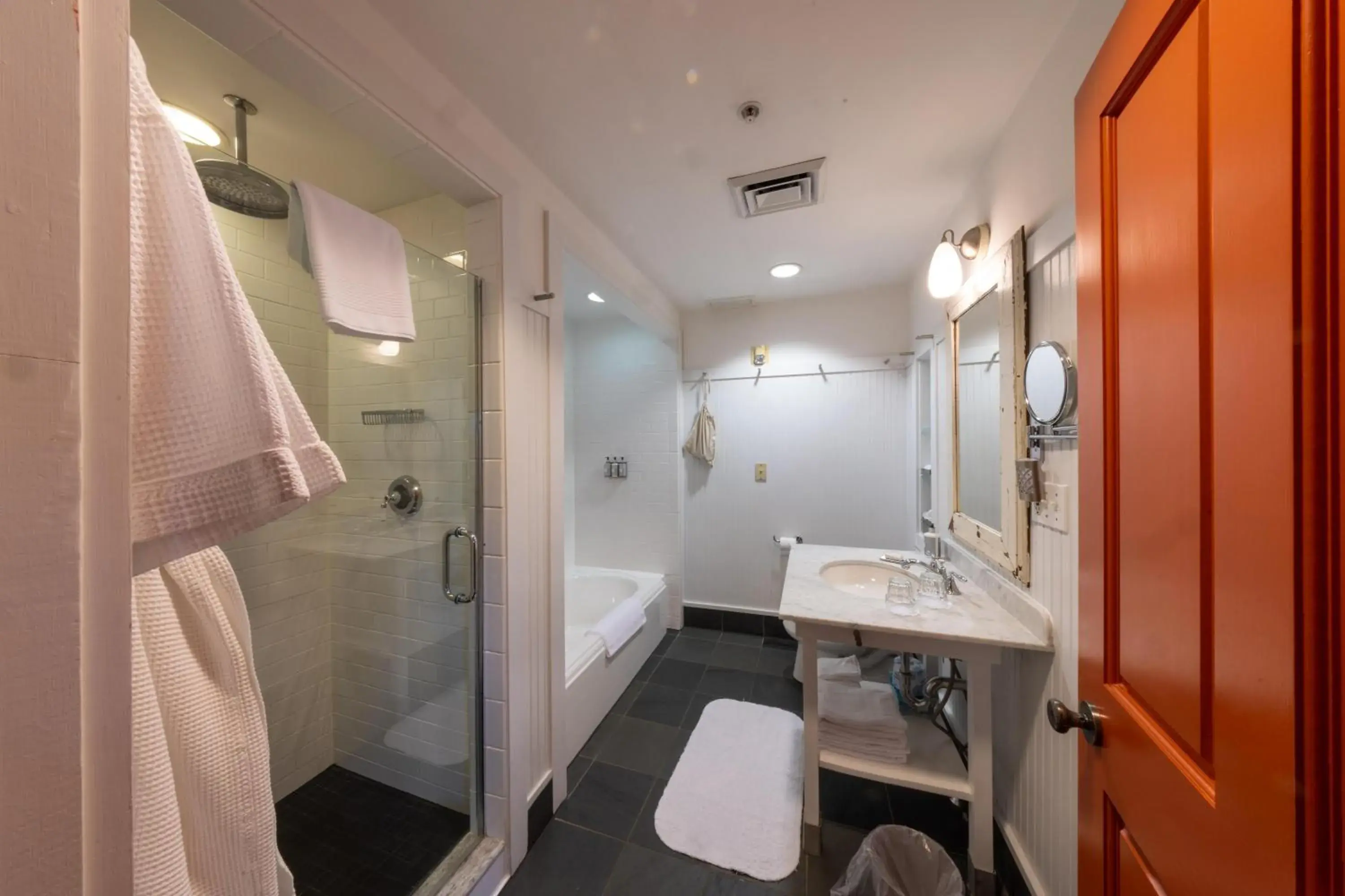 Bathroom in The Porches Inn at Mass MoCA Bathroom in The Porches Inn at Mass MoCA