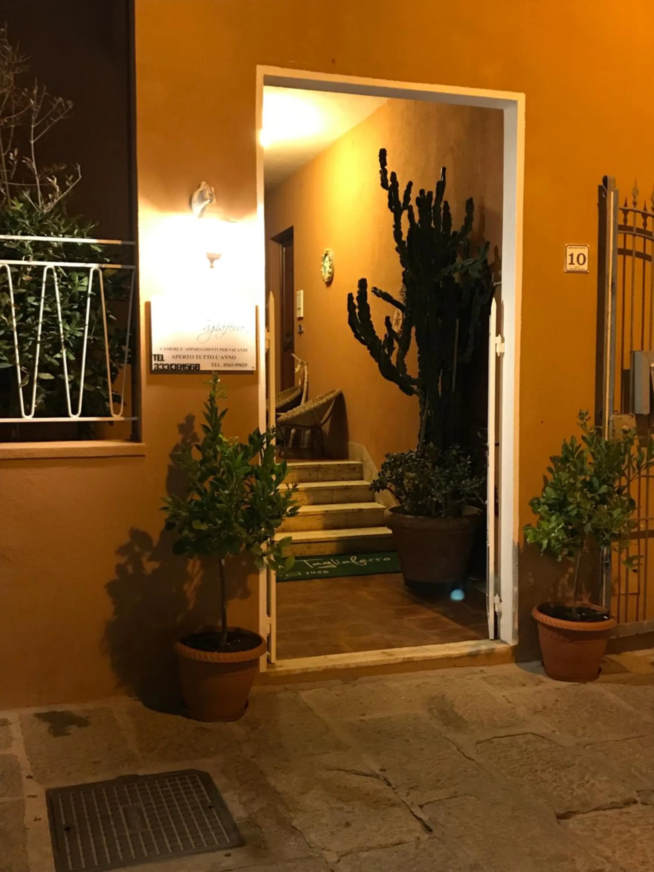 Property logo or sign in Soggiorno Tagliaferro