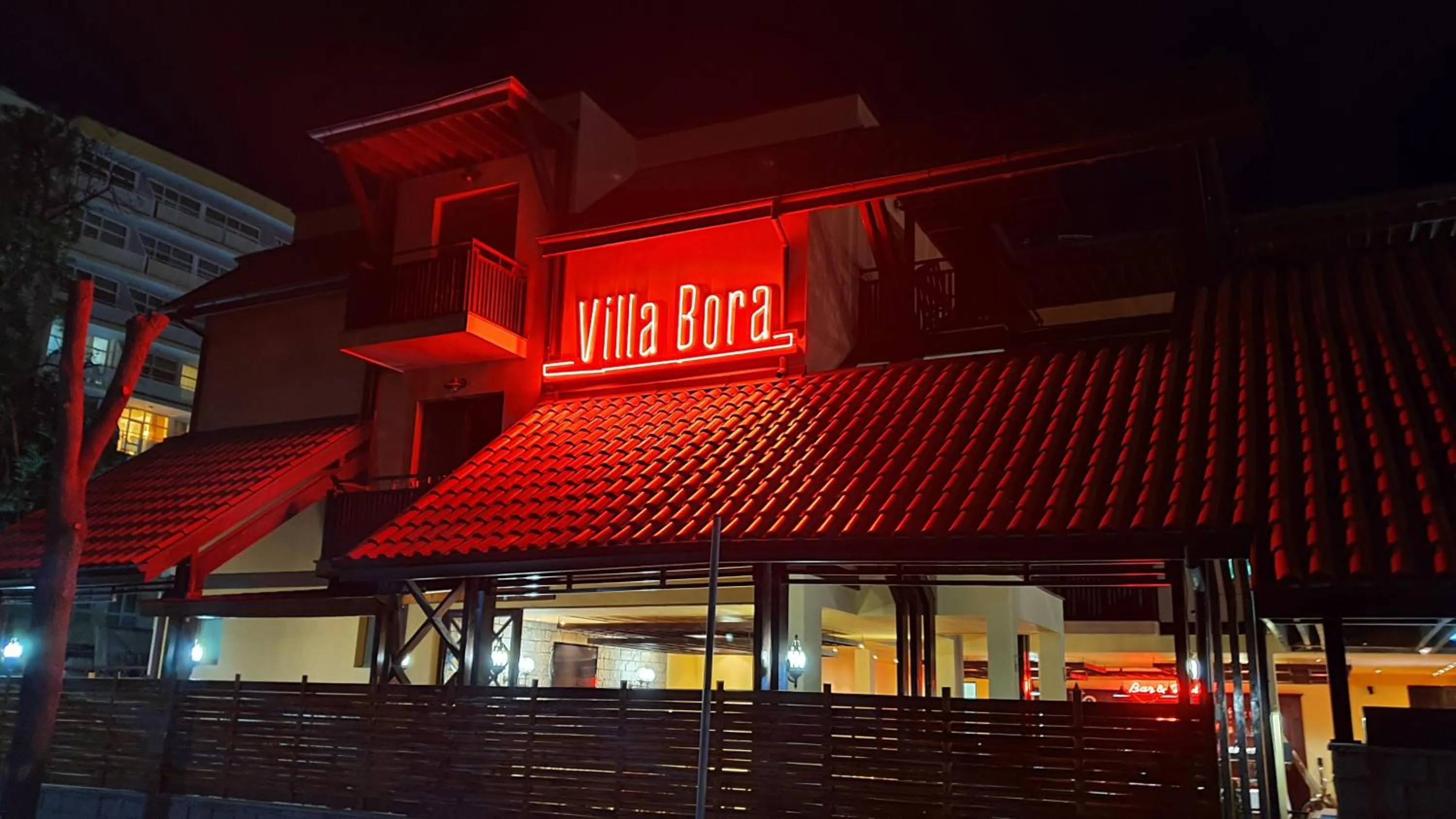 Property building in Hotel Villa Bora
