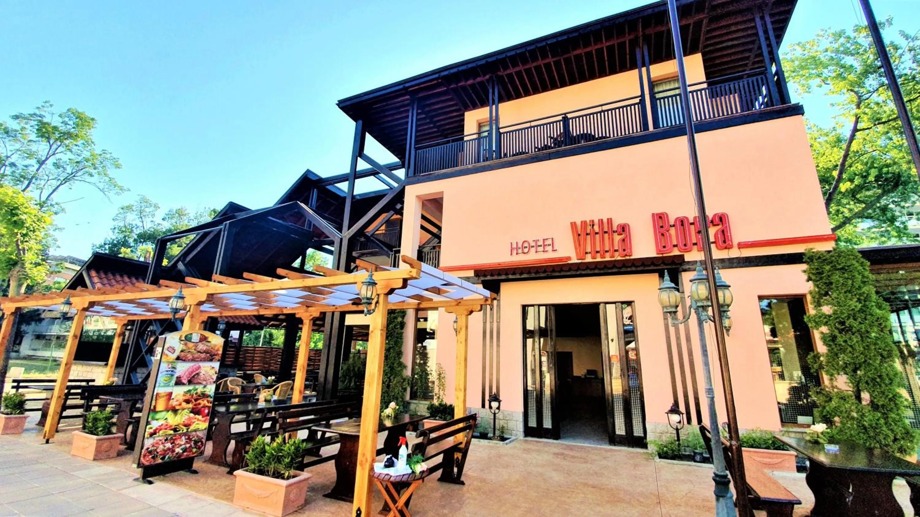 Property building in Hotel Villa Bora