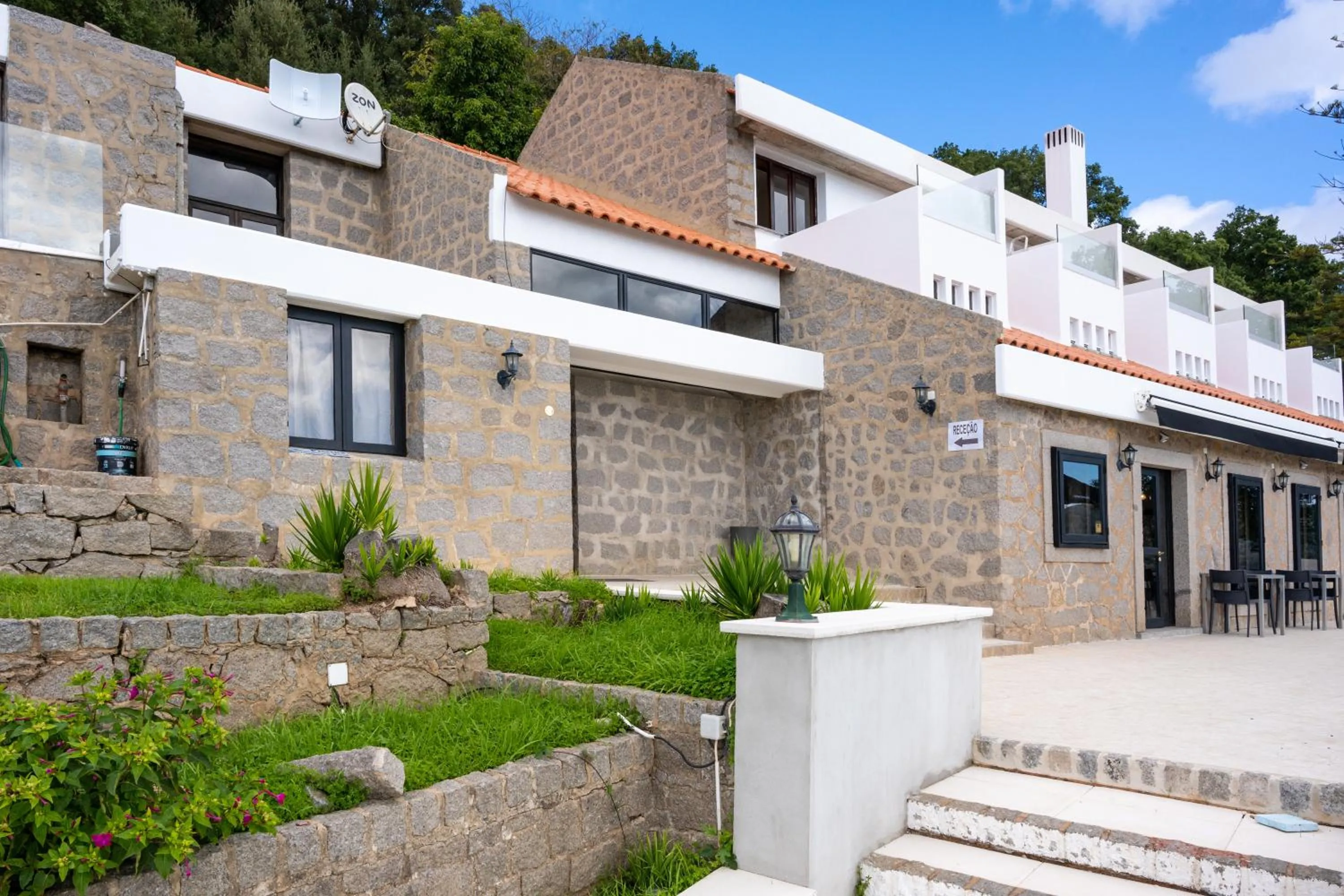 Property building in Aqua Vista Monchique Hôtel
