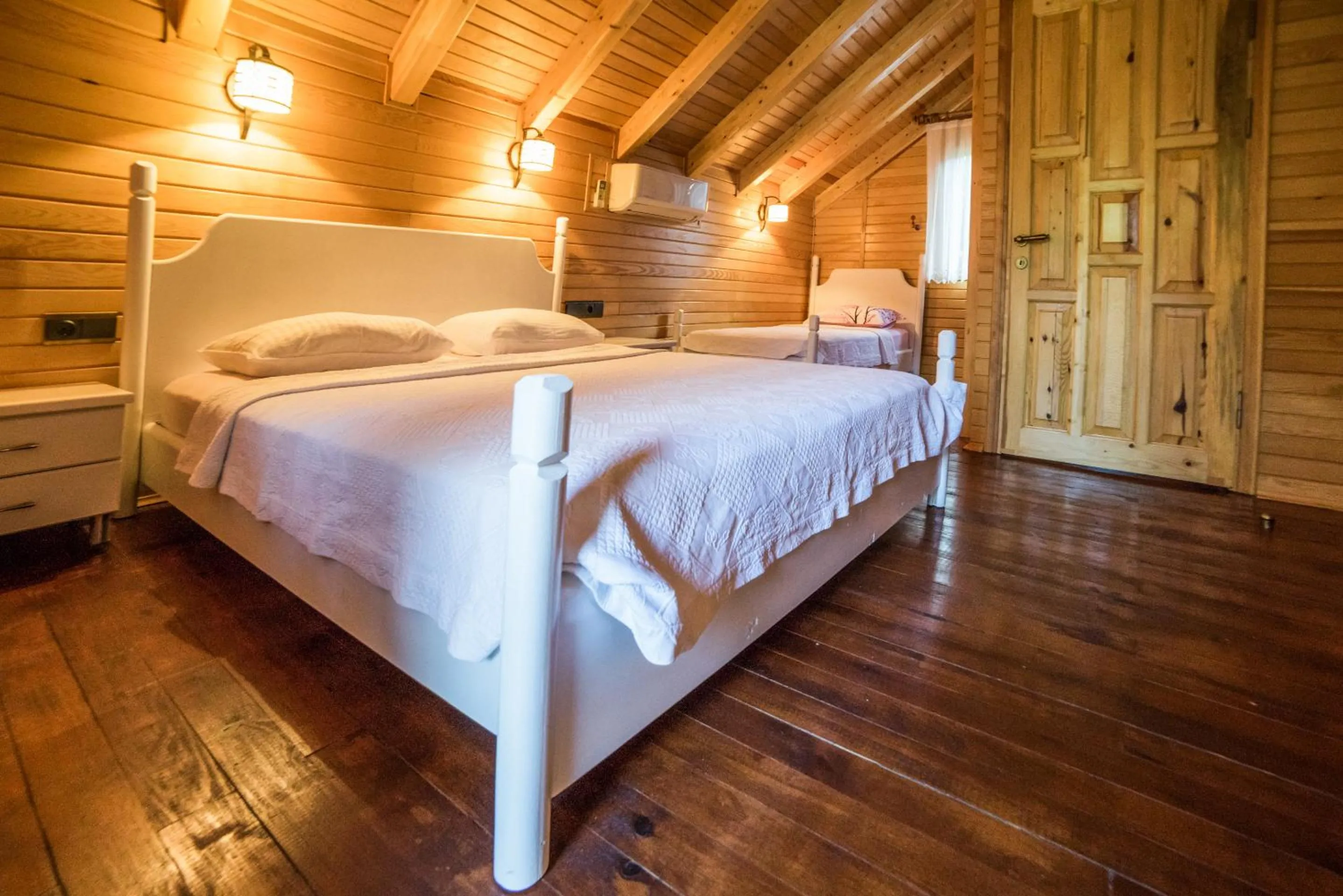 Bed in Nerissa Hotel