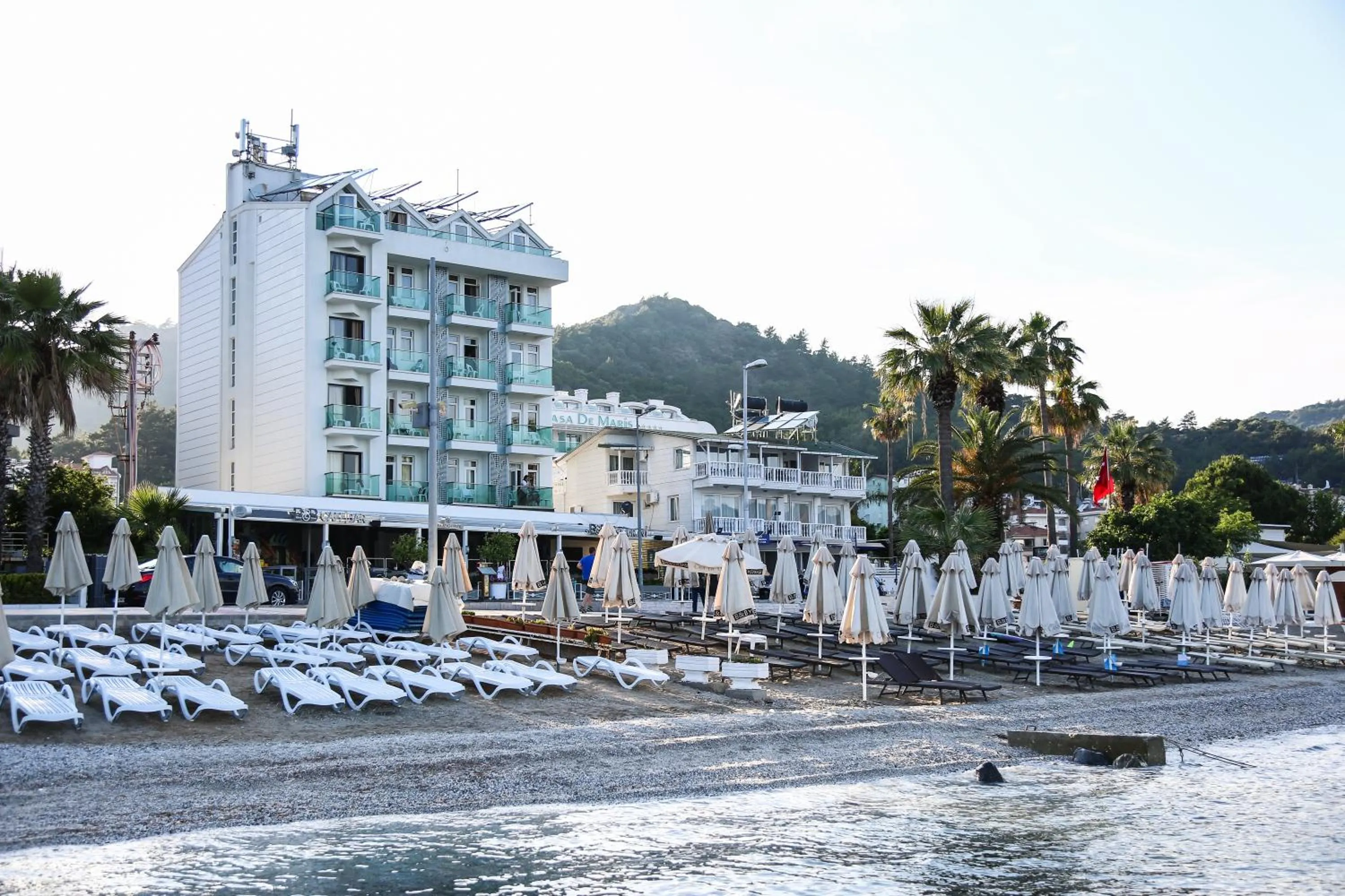 Facade/entrance in B&B Yuzbasi Beach