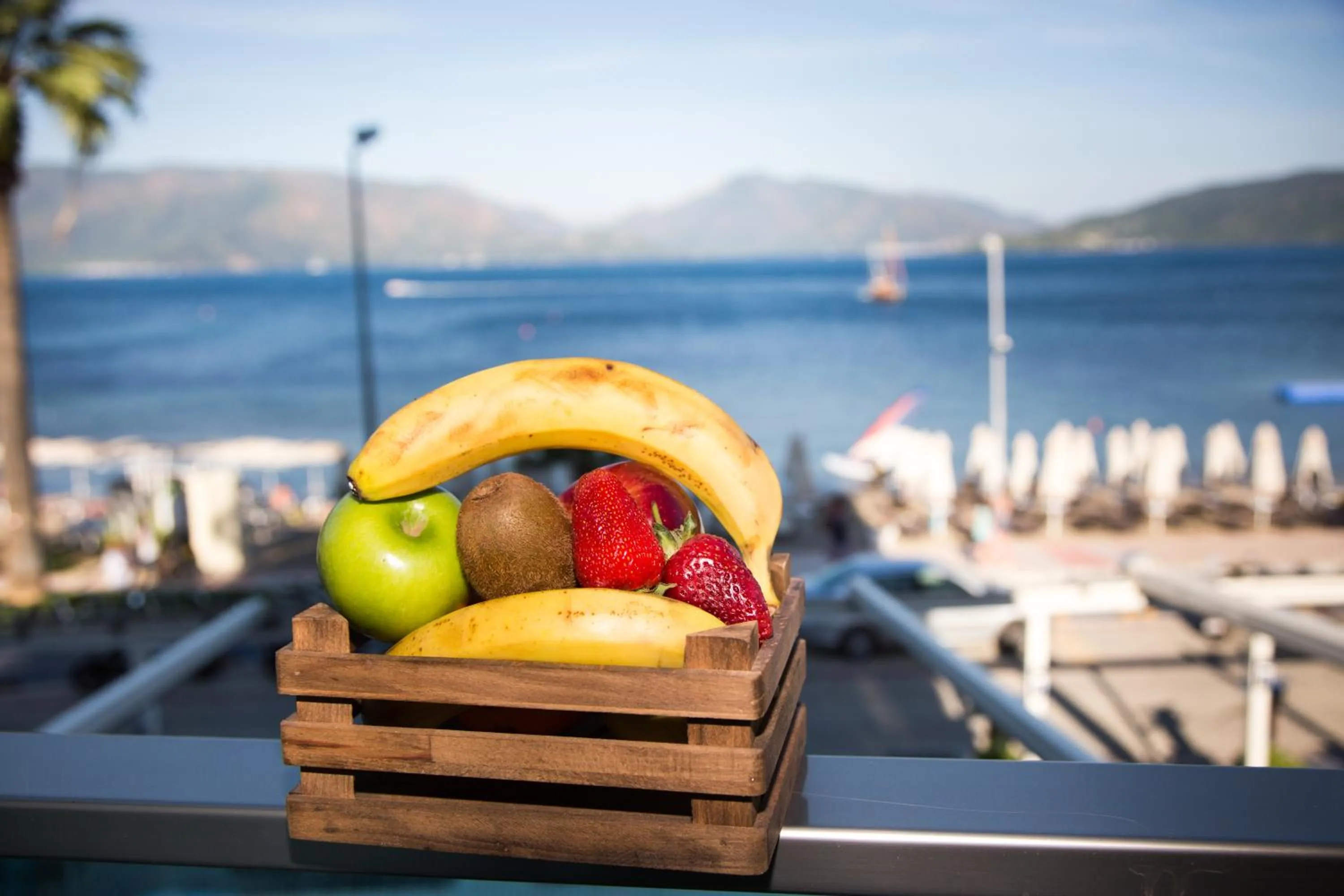 Food in B&B Yuzbasi Beach