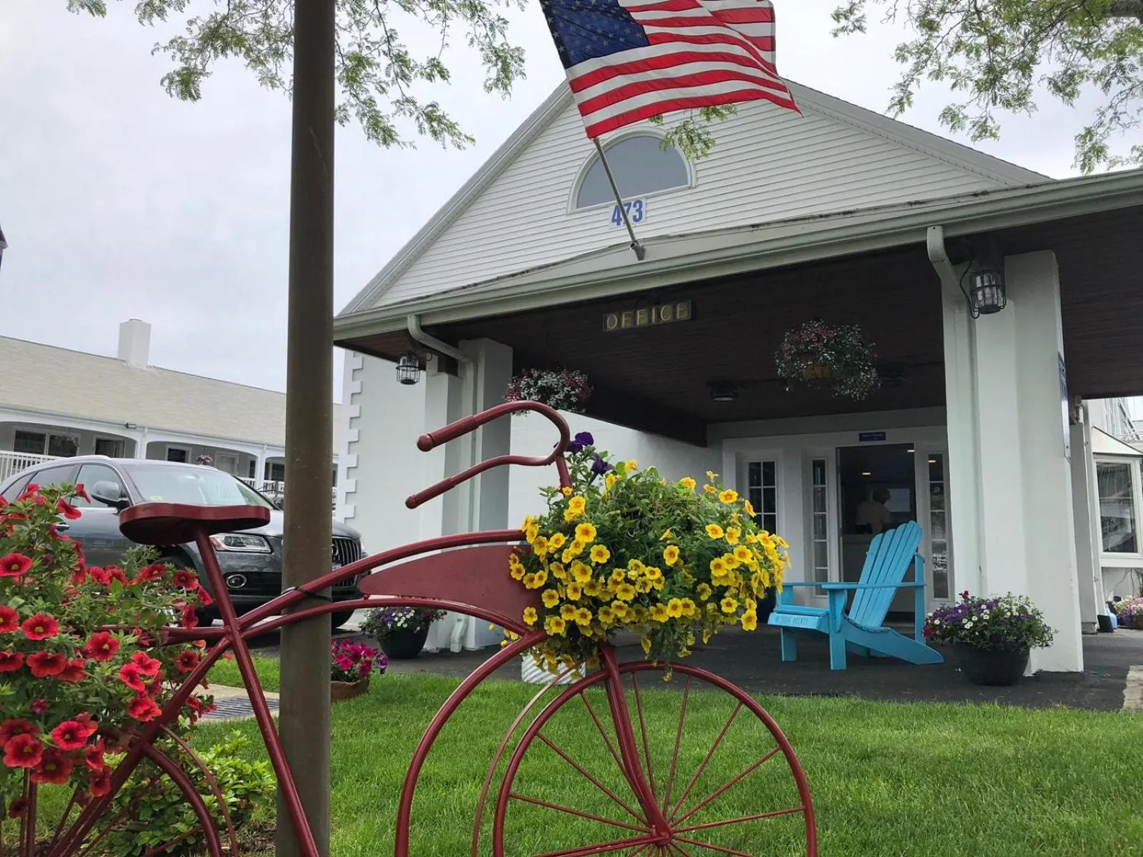 Property building in Hyannis Inn