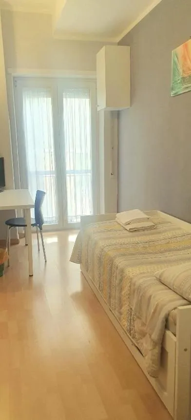 Bed in Hello Roma B&B