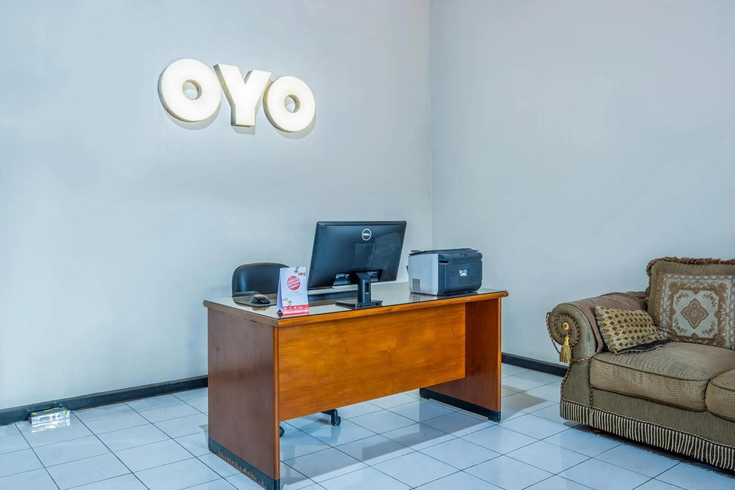 Lobby or reception in OYO Collection O 1032 Rahayu Residence Syariah