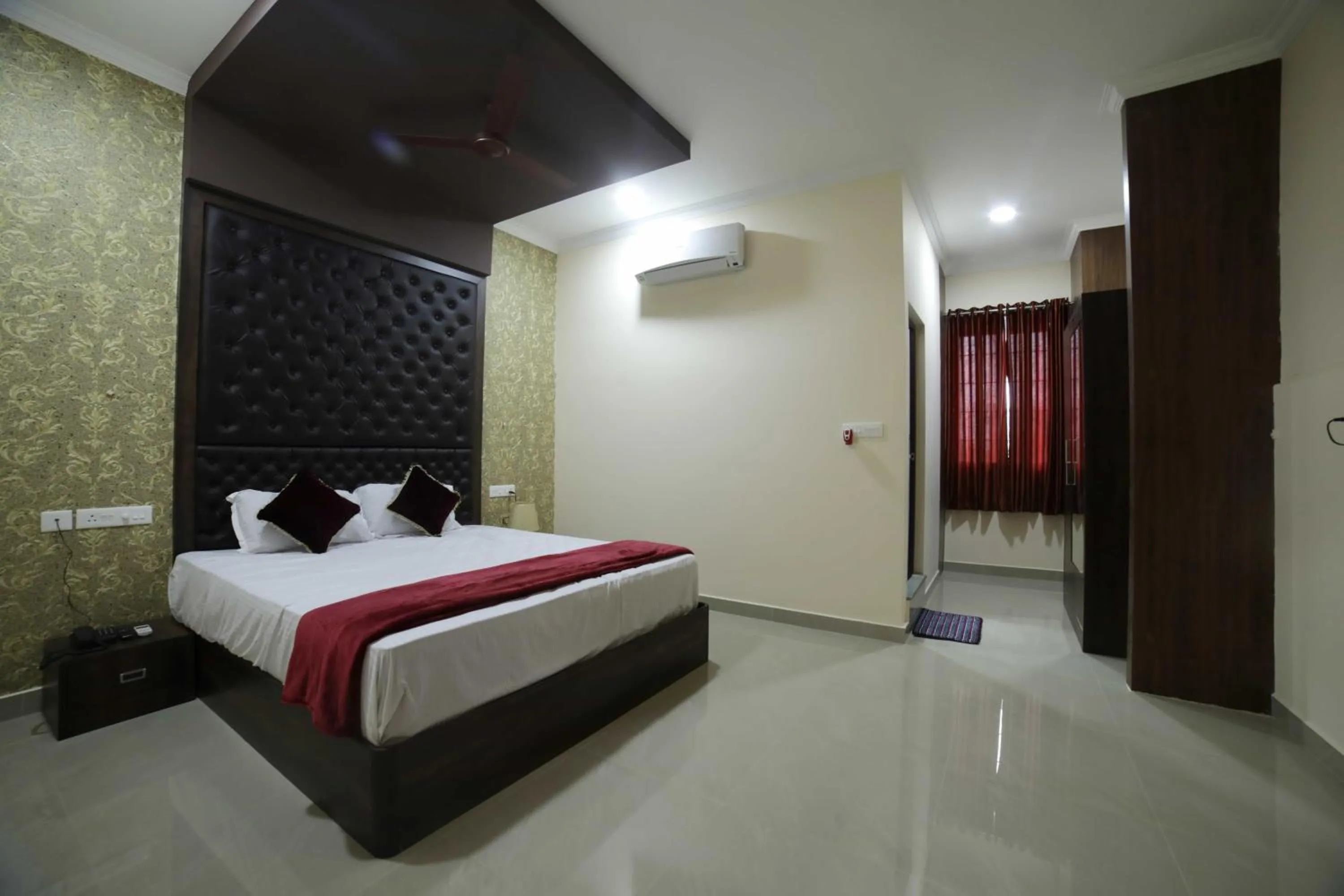 Bed in Shivalaya Residency