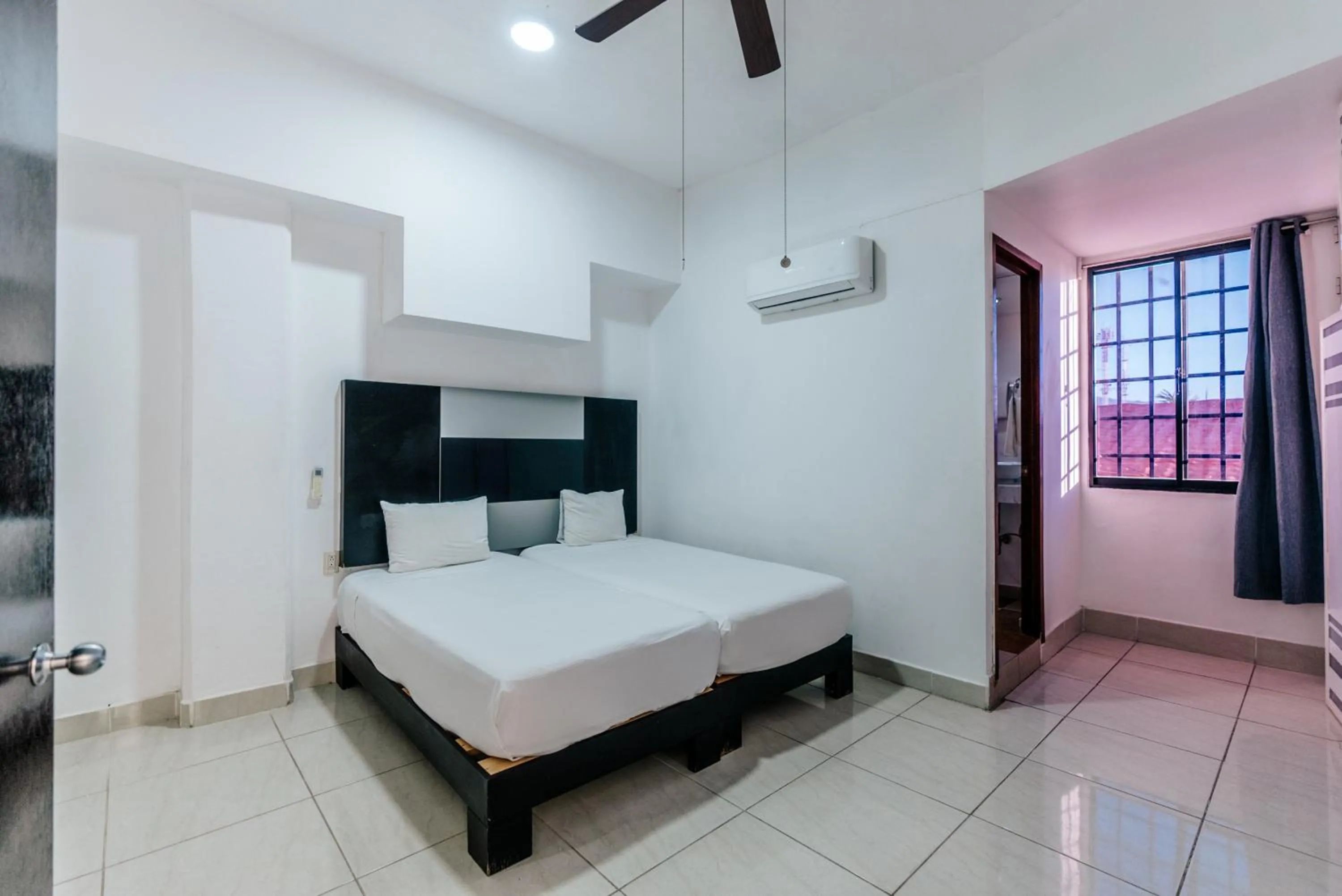 Bedroom, Bed in Loft Hotel Malecón Vallarta