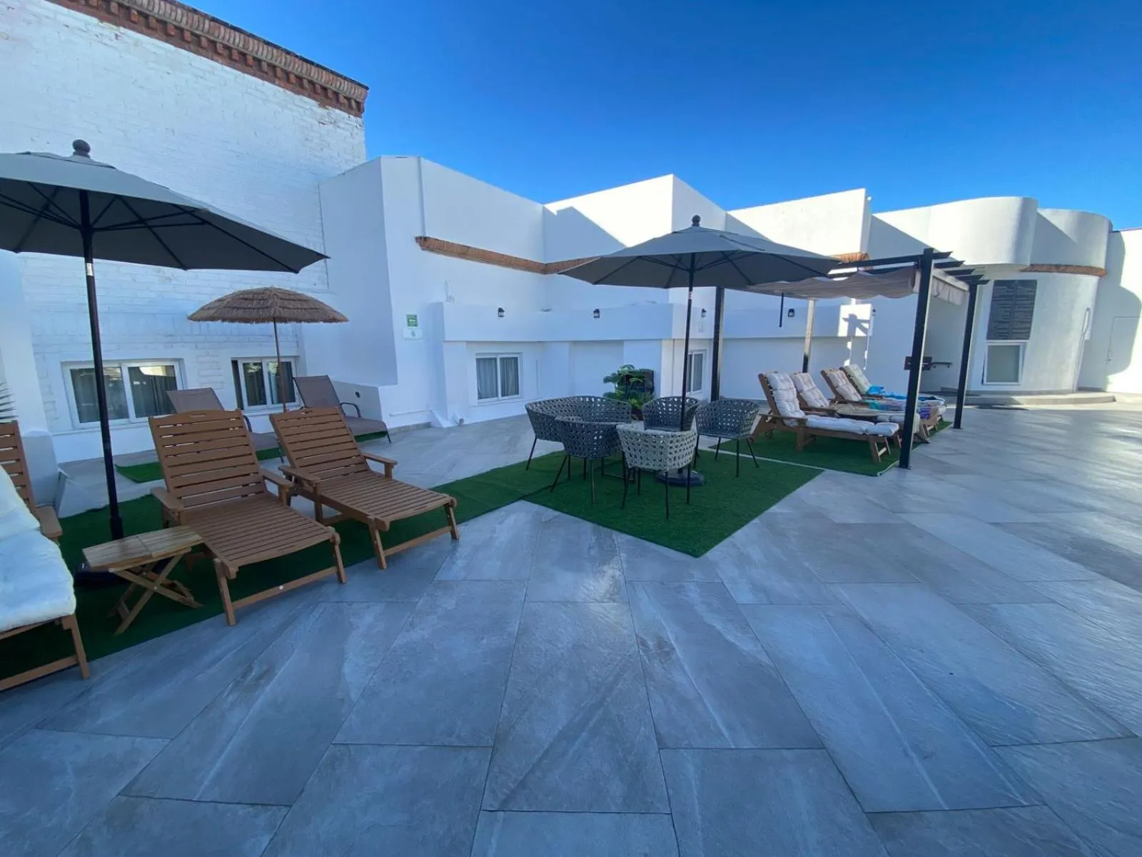 Solarium in Loft Hotel Malecón Vallarta