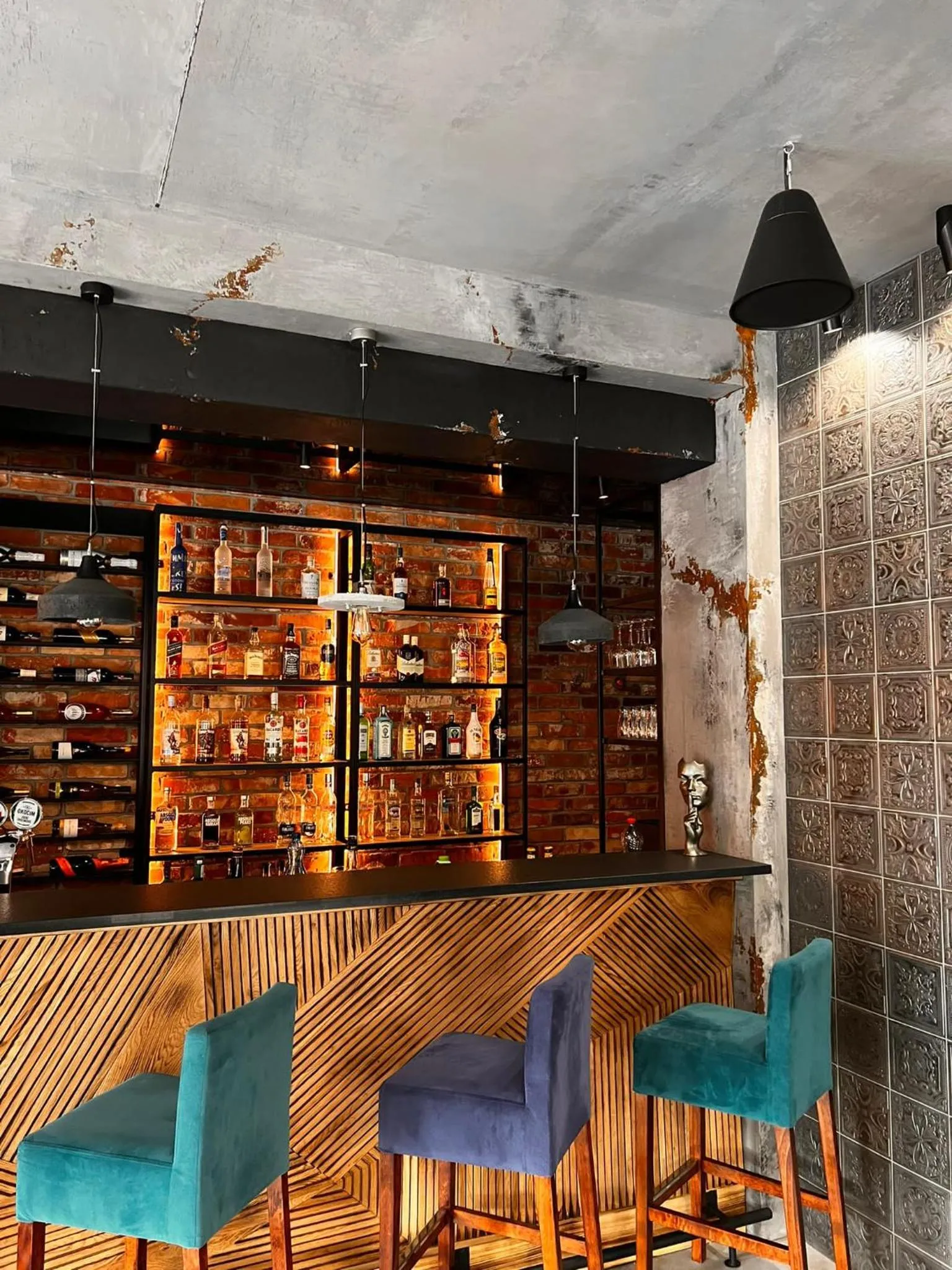 Restaurant/places to eat in Villa Dune