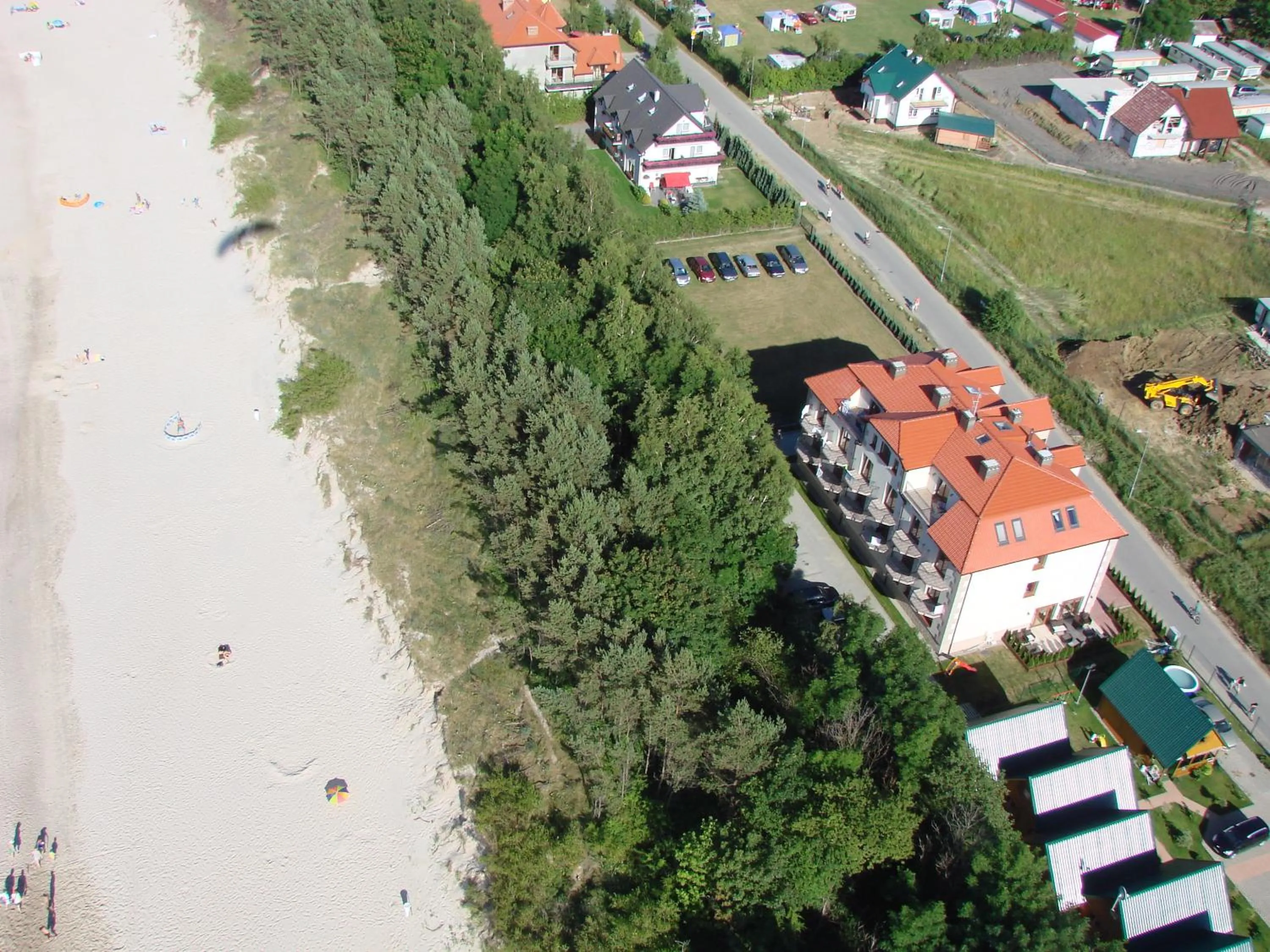 Day in Villa Dune