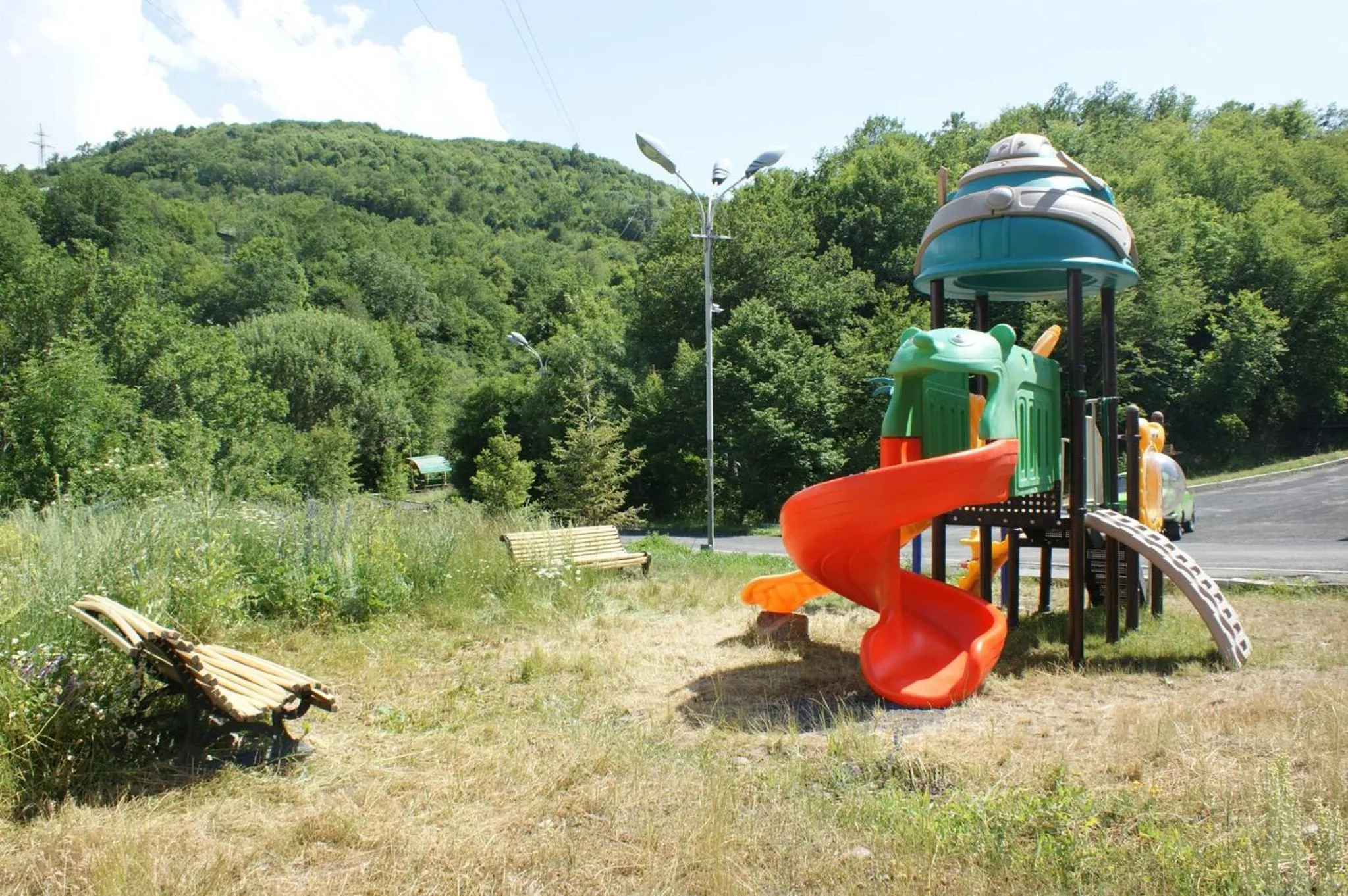 Children play ground in Tsaghkahovit Hotel