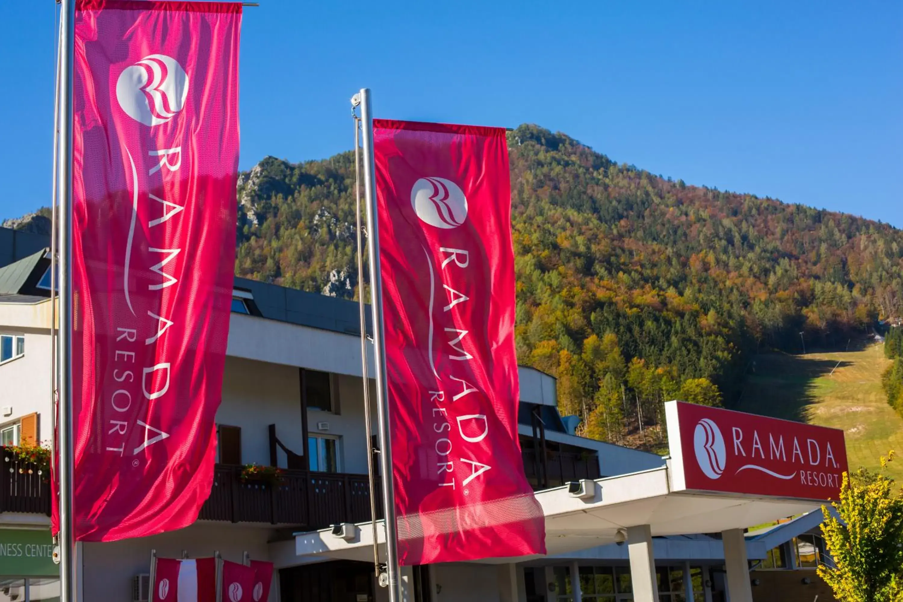 Facade/entrance in Ramada Resort Kranjska Gora Facade/entrance in Ramada Resort Kranjska Gora