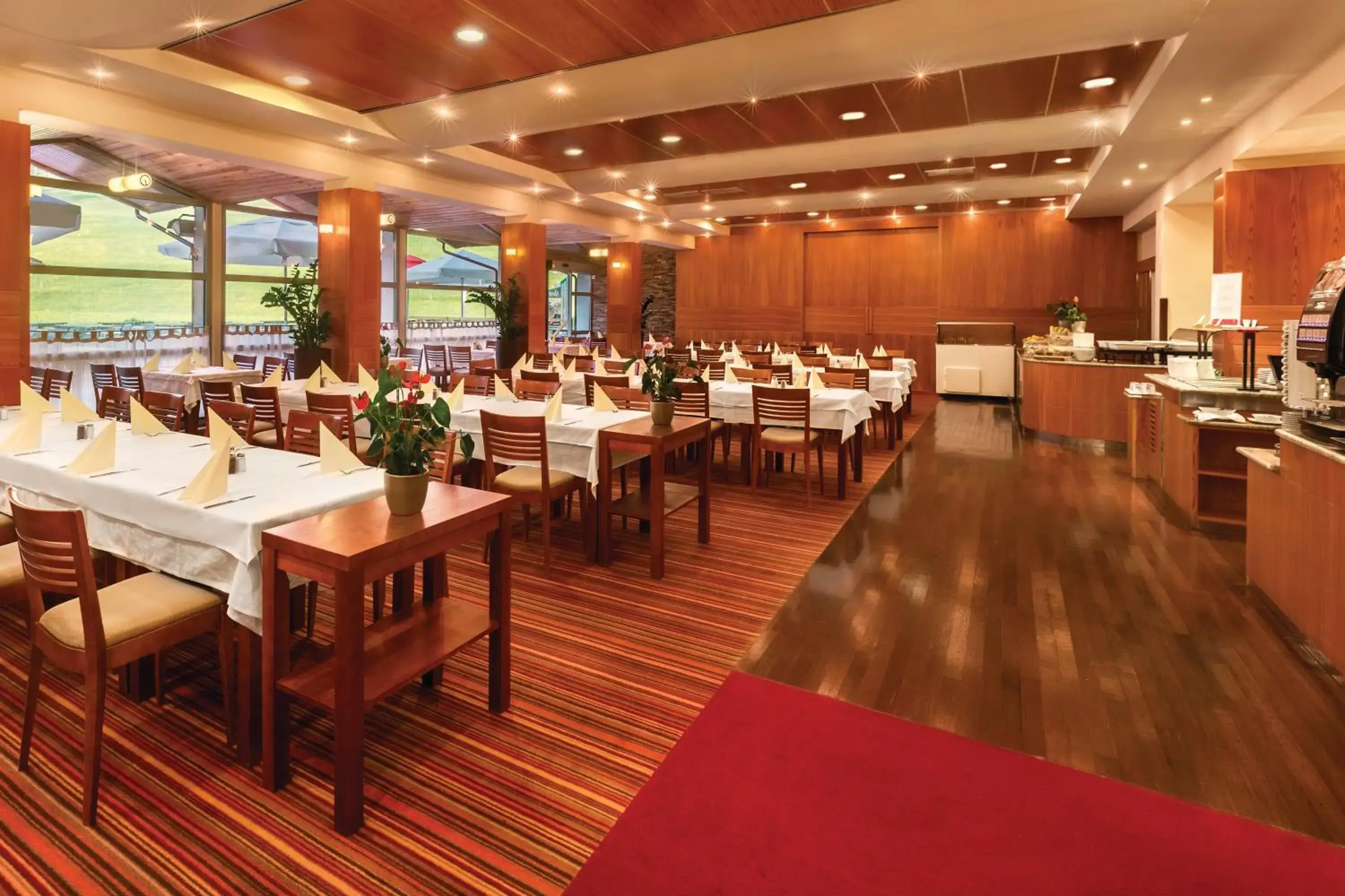 Restaurant/places to eat in Ramada Resort Kranjska Gora Restaurant/places to eat in Ramada Resort Kranjska Gora