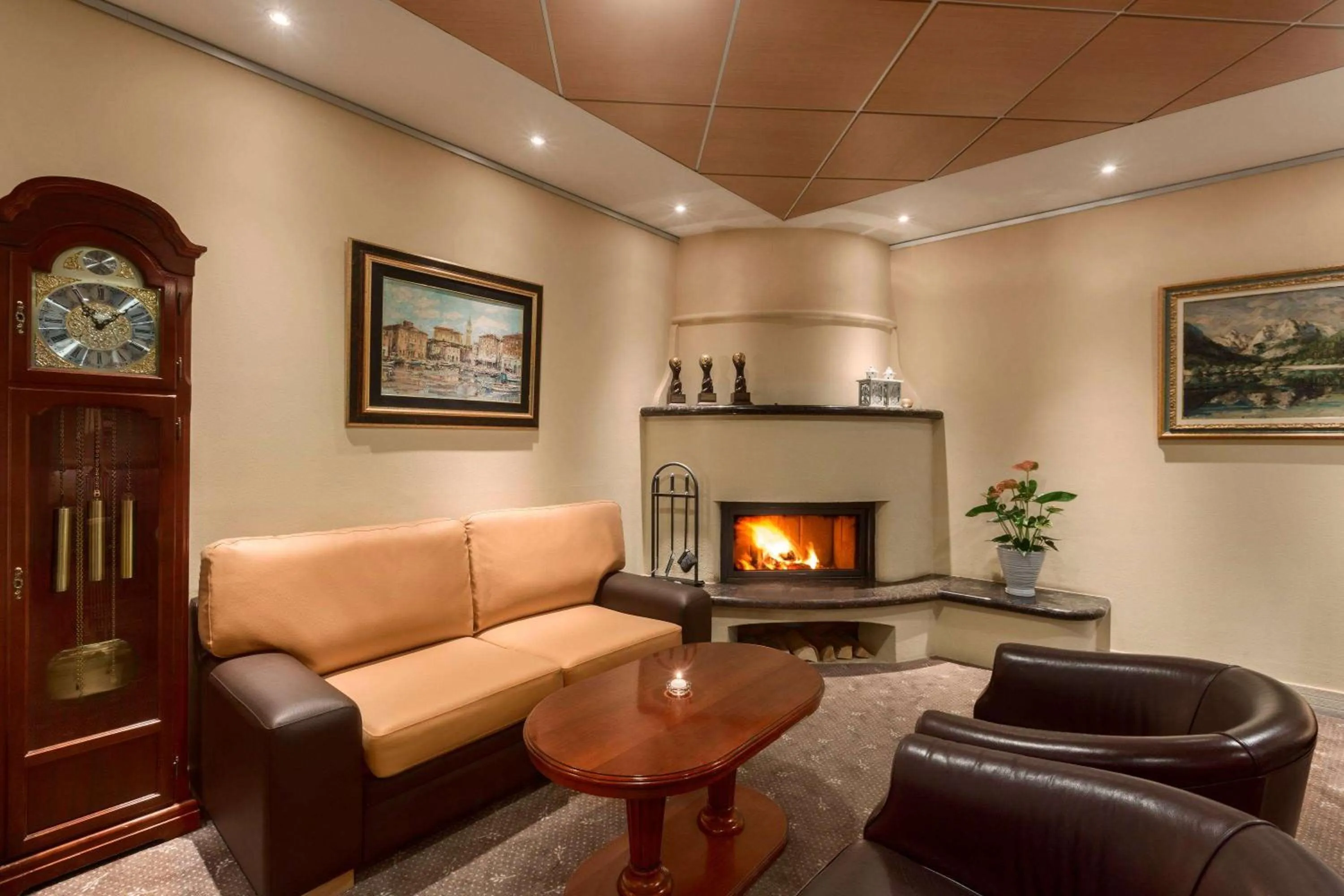 Lobby or reception in Ramada Resort Kranjska Gora