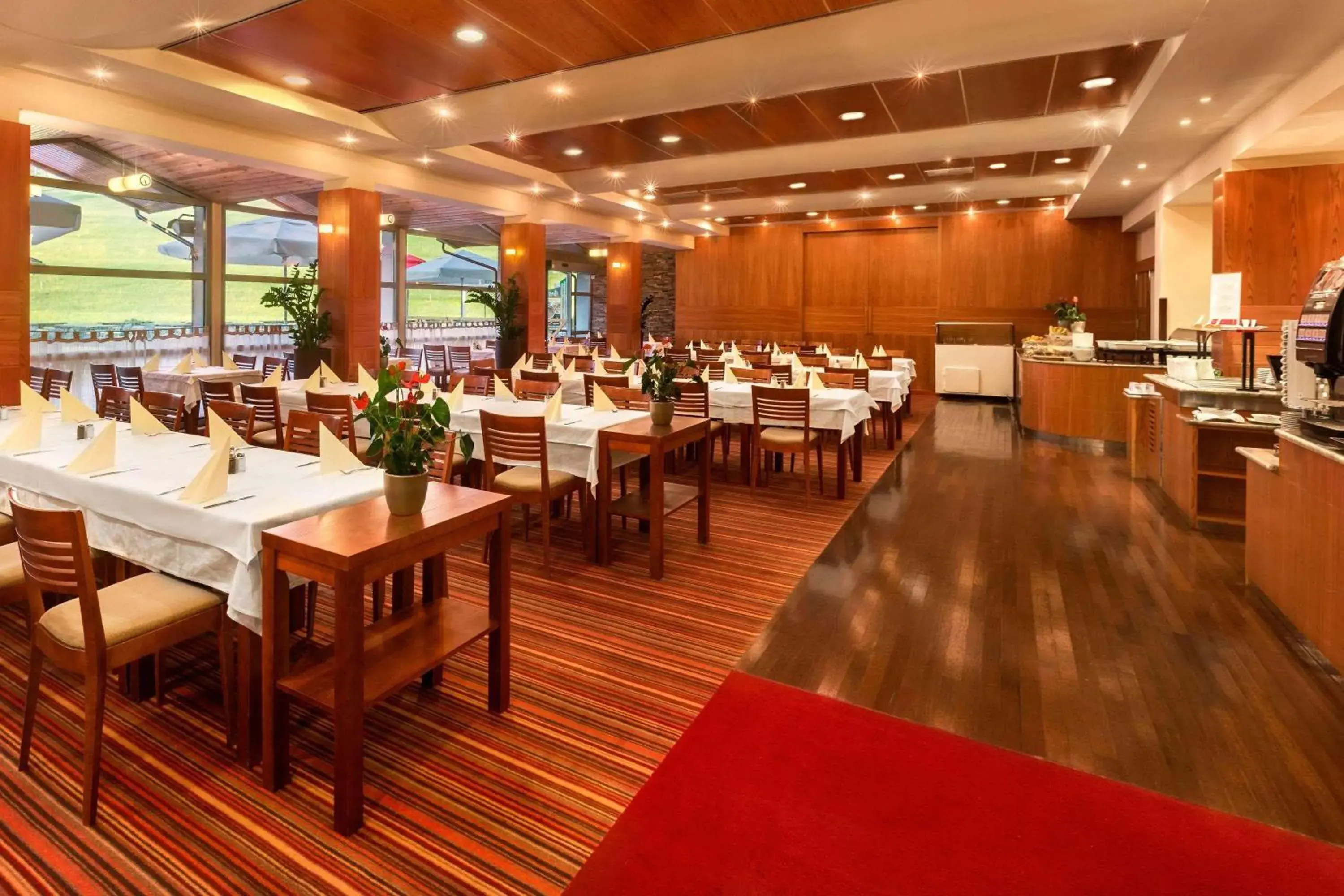 Restaurant/places to eat in Ramada Resort Kranjska Gora Restaurant/places to eat in Ramada Resort Kranjska Gora