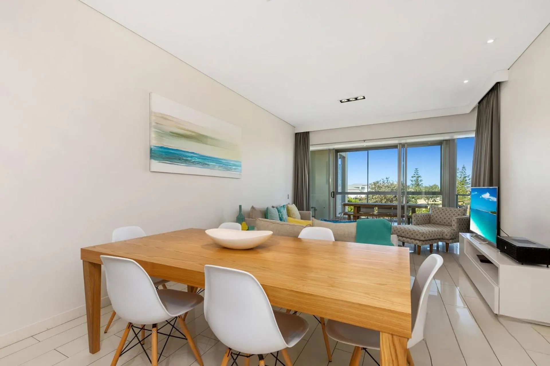 TV and multimedia in Wave Culture 1204 Beach Bliss - Apartment with complex Pool & Spa