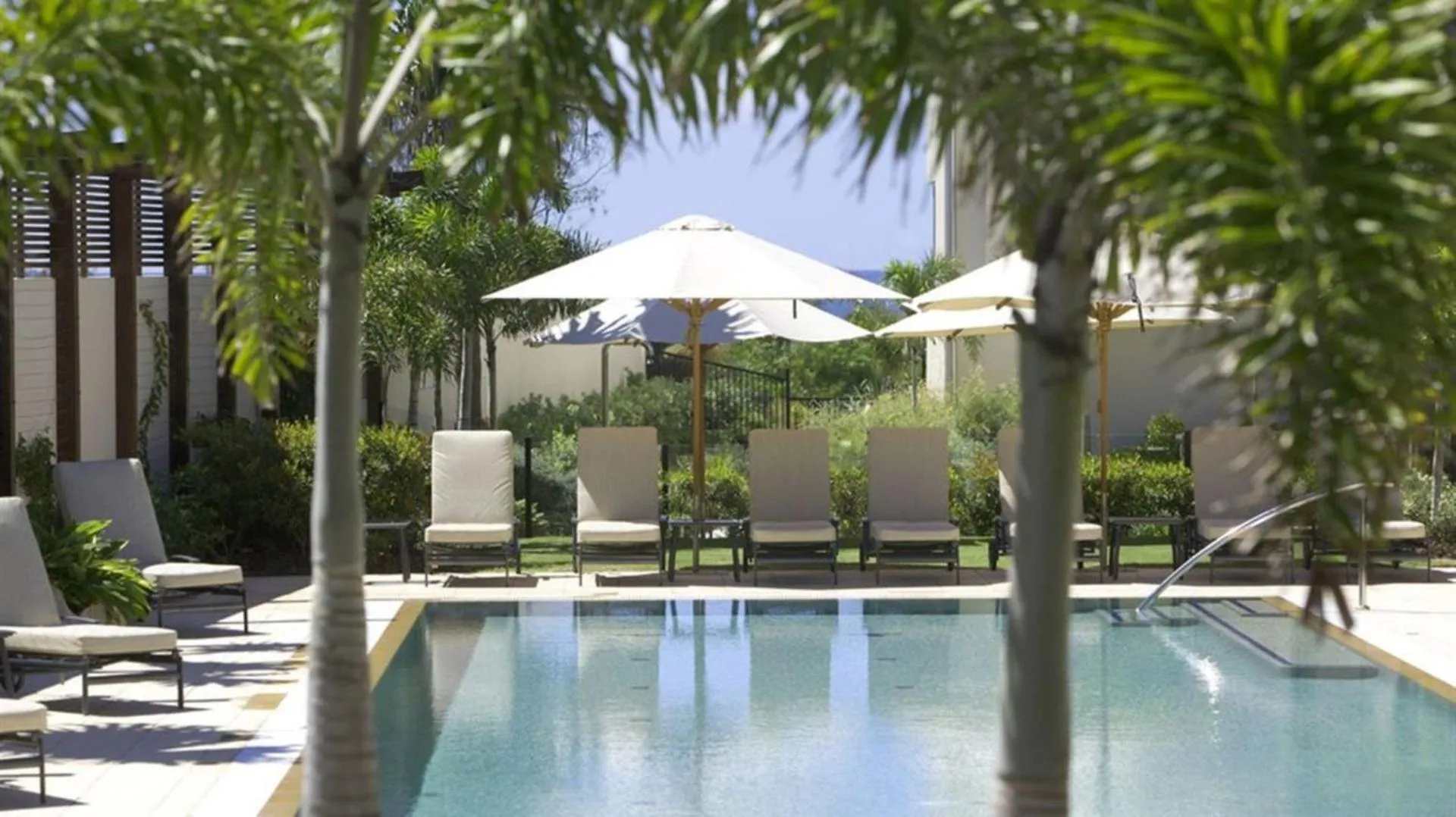 Wave Culture 1204 Beach Bliss - Apartment with complex Pool & Spa