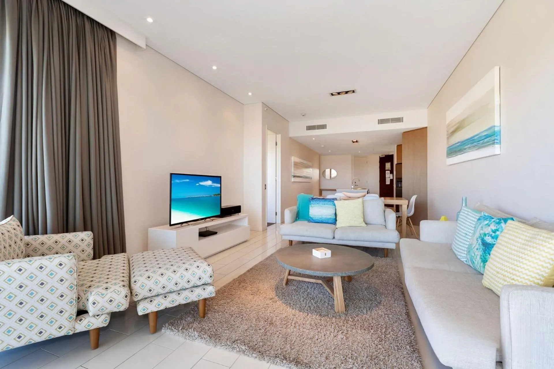 TV and multimedia in Wave Culture 1204 Beach Bliss - Apartment with complex Pool & Spa