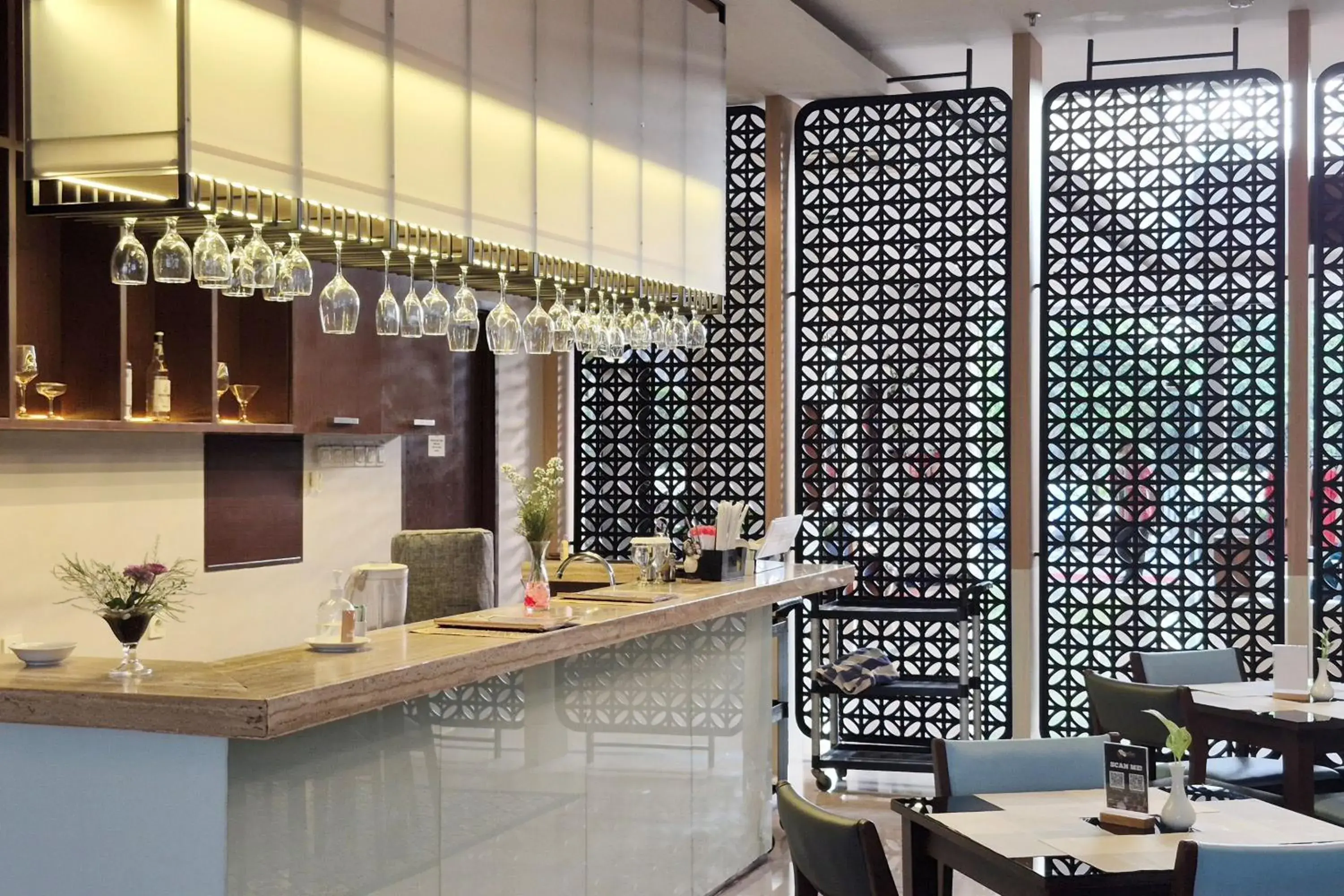 Restaurant/places to eat in Horison Emerald Timoho Yogyakarta Restaurant/places to eat in Horison Emerald Timoho Yogyakarta