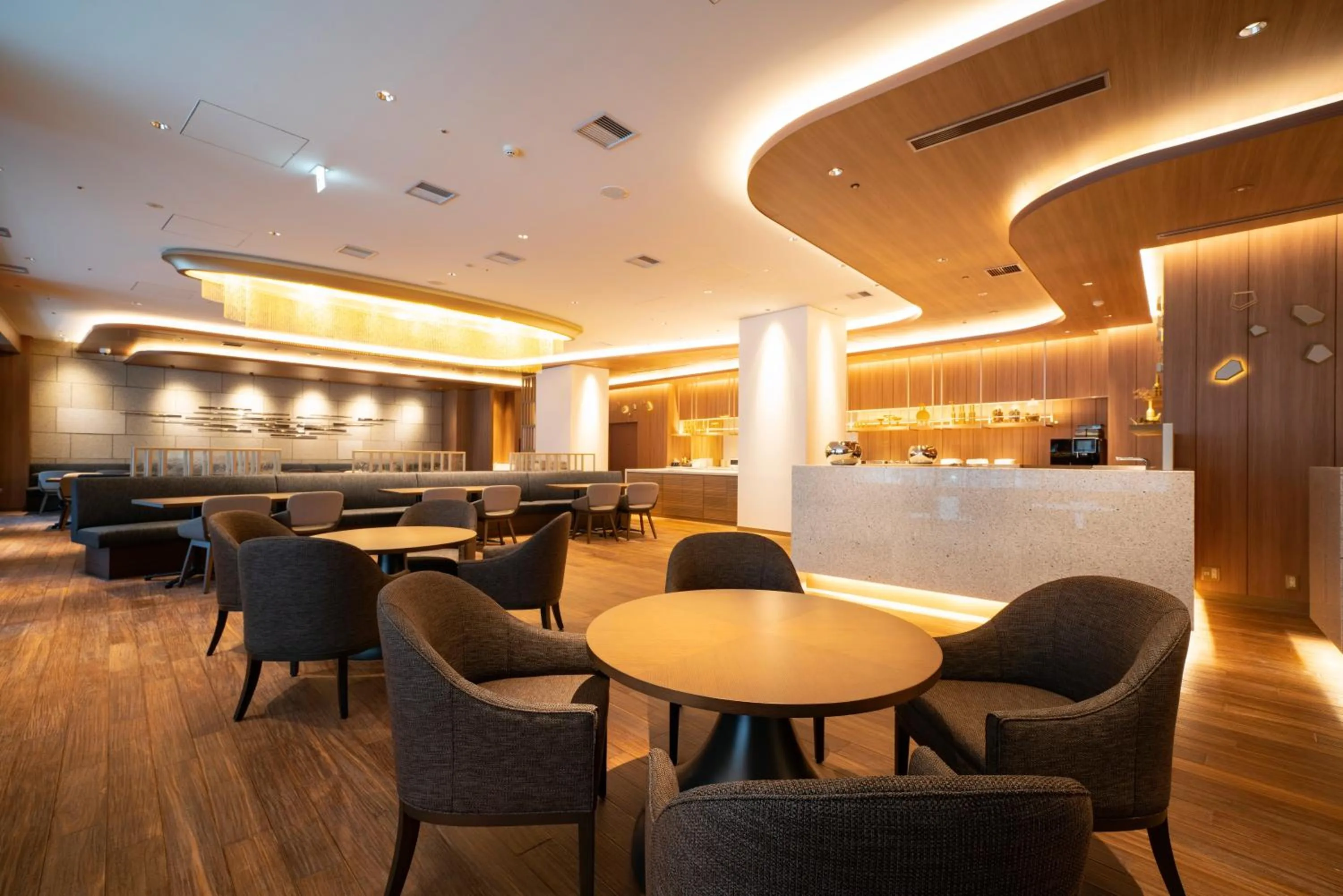 Restaurant/places to eat in Hotel JAL City Nagoya Nishiki