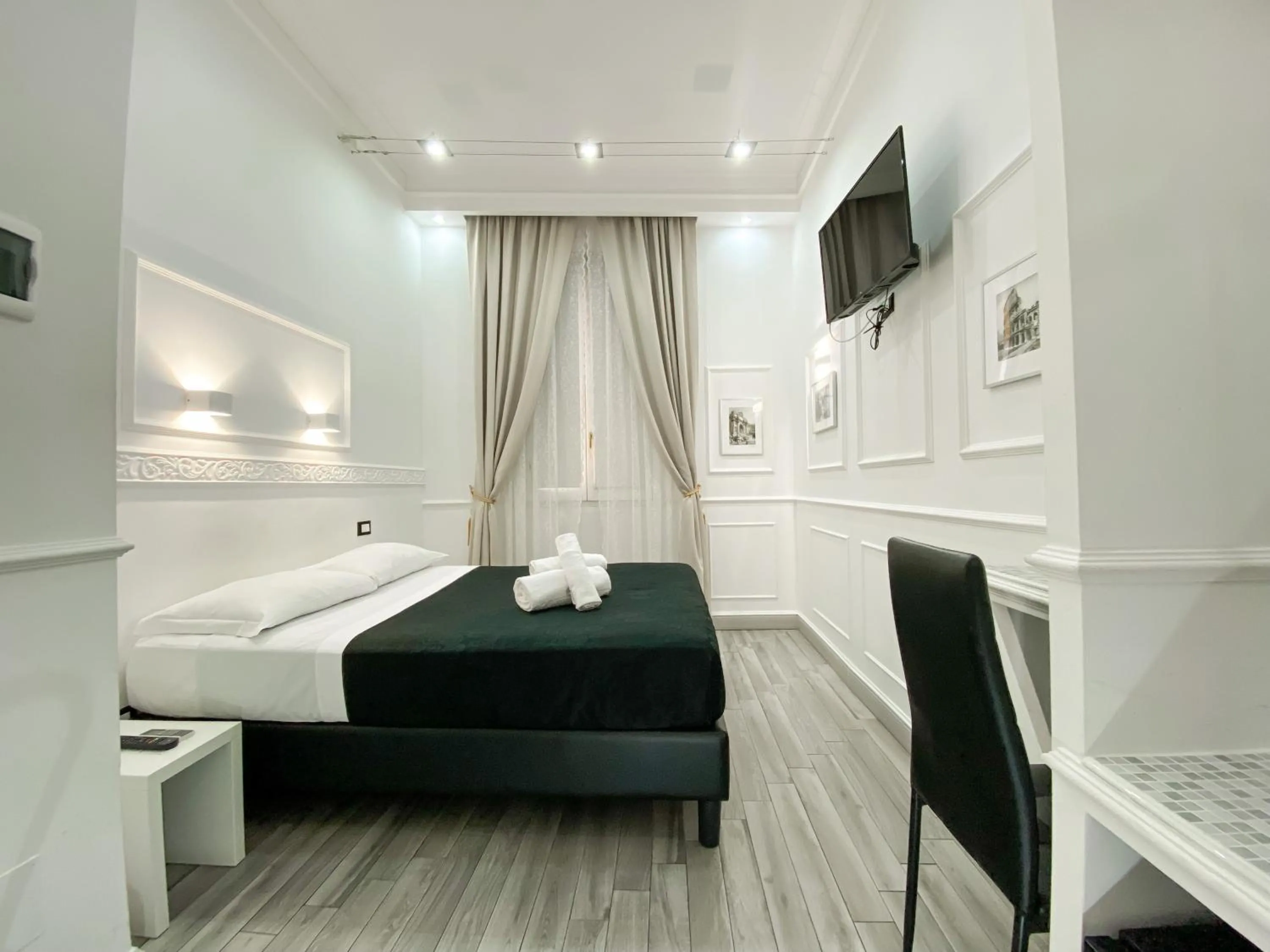 Bedroom, Bed in Locanda Parlamento