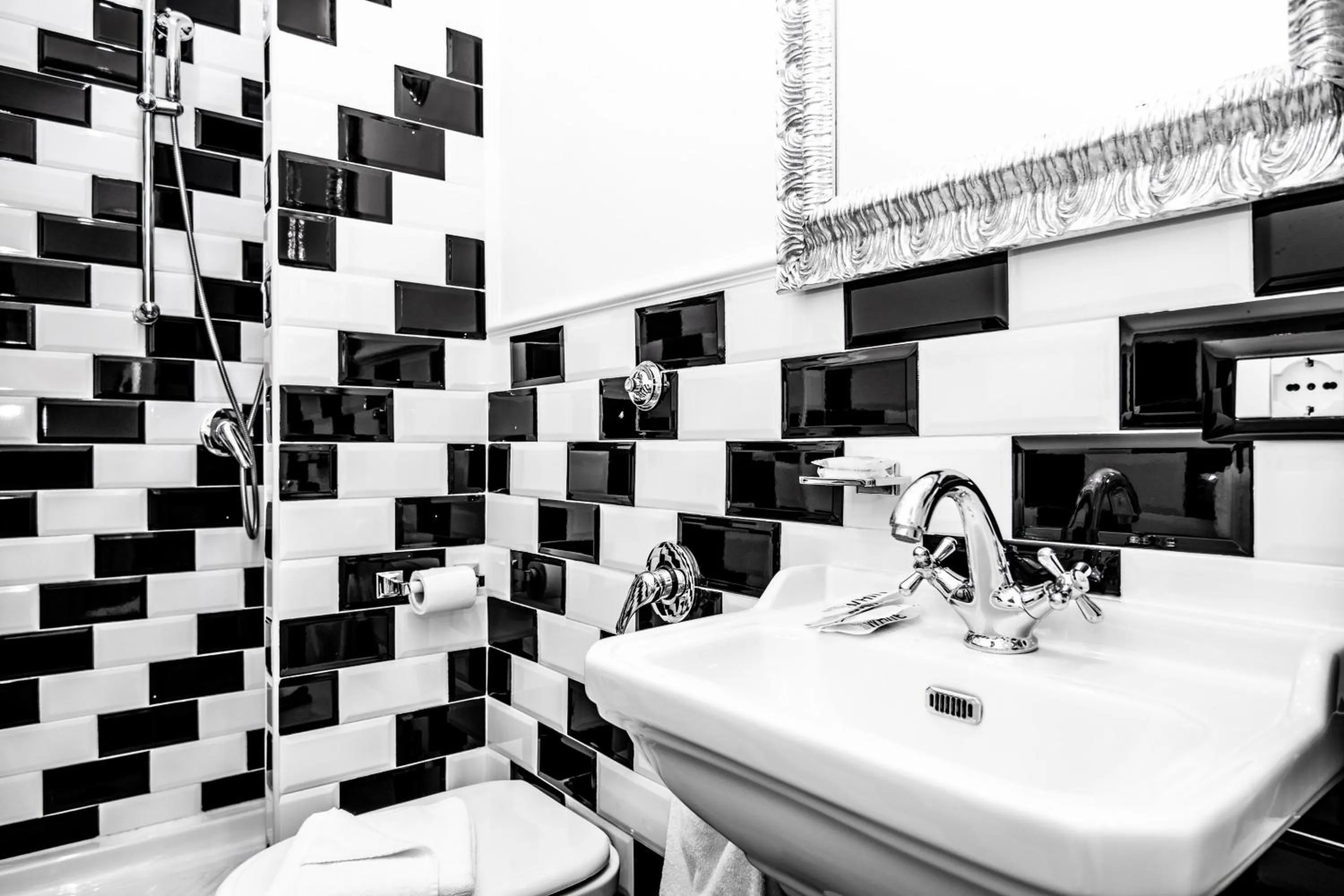 Bathroom in Locanda Parlamento