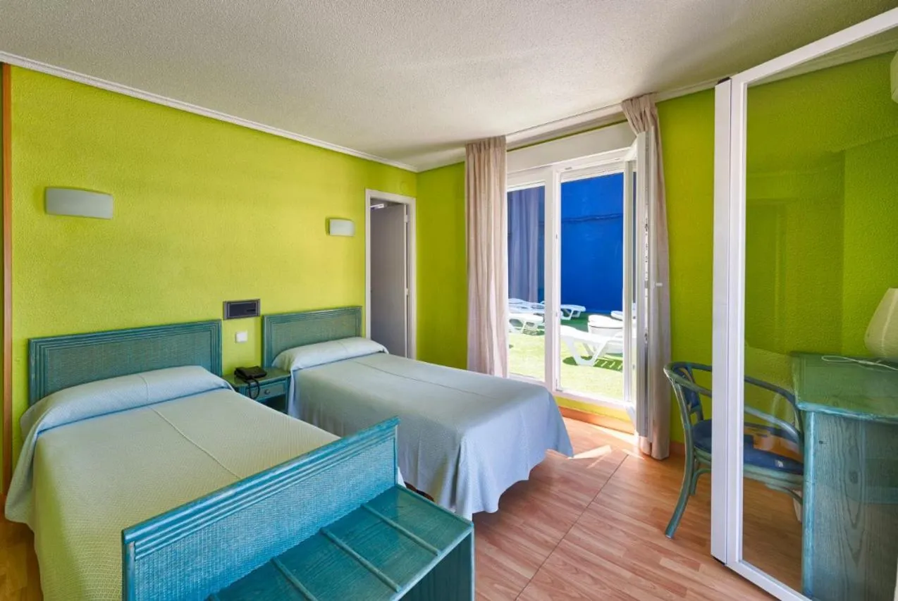 Bed in Hotel Marina