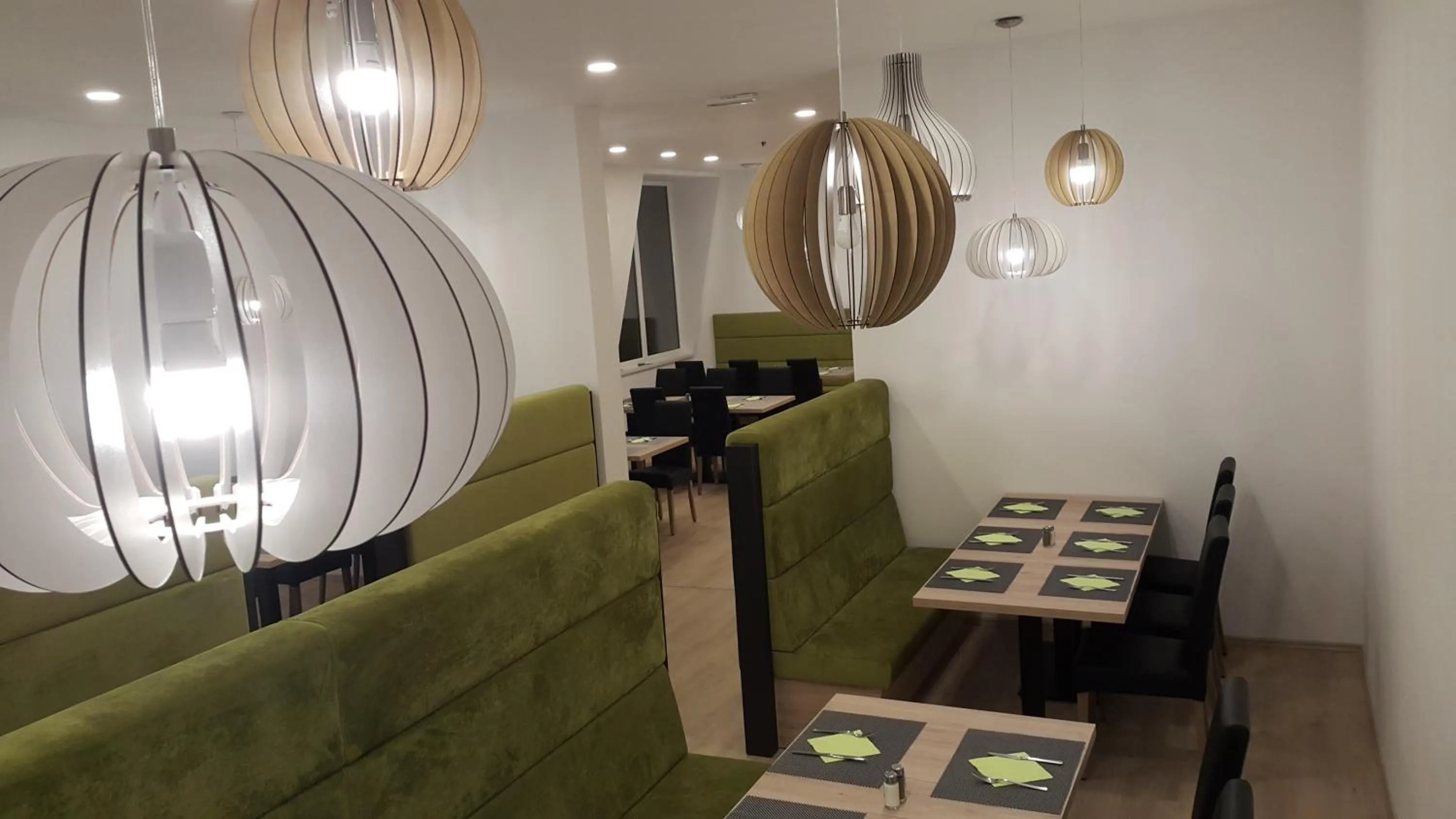 Restaurant/places to eat in Hotel Alpina