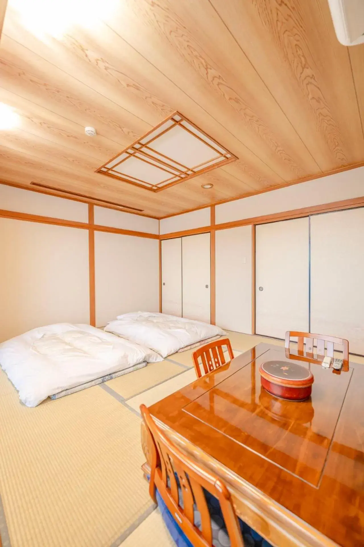 Bed in Manazuru Marin Hotel Bed in Manazuru Marin Hotel