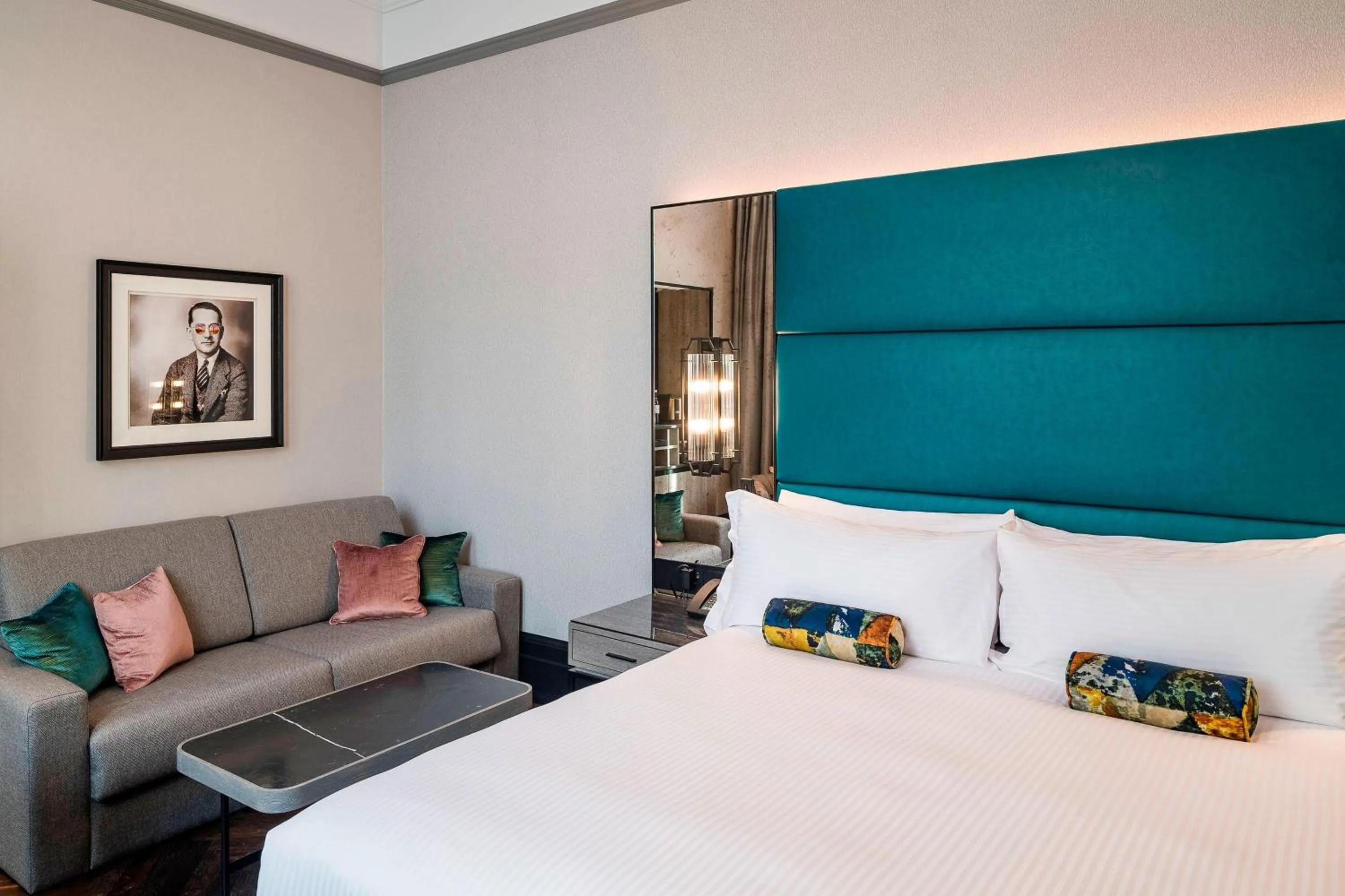 Photo of the whole room, Bed in The Dixon, Tower Bridge, Autograph Collection