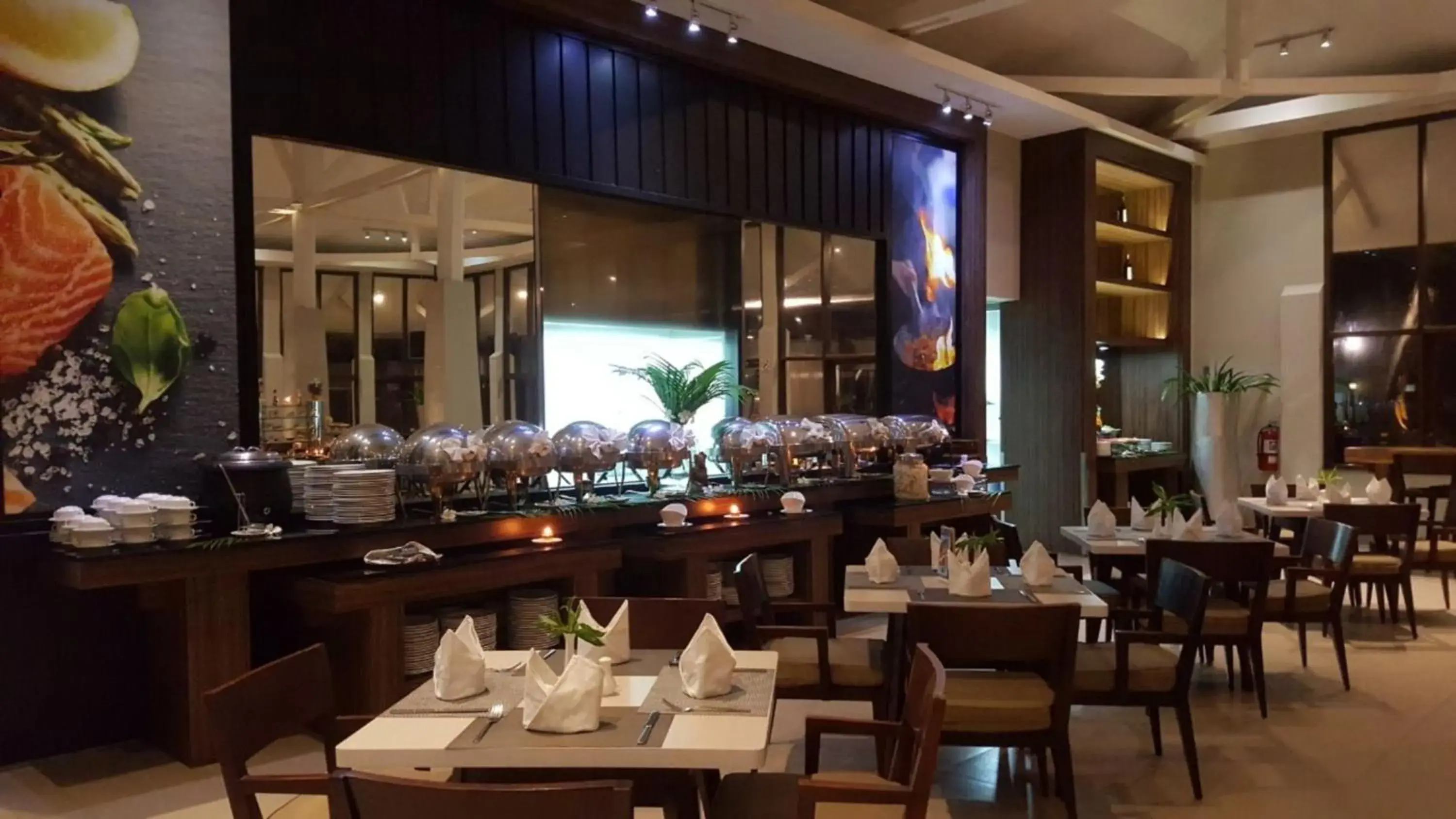 Restaurant/places to eat in Mambruk Hotel & Convention Restaurant/places to eat in Mambruk Hotel & Convention