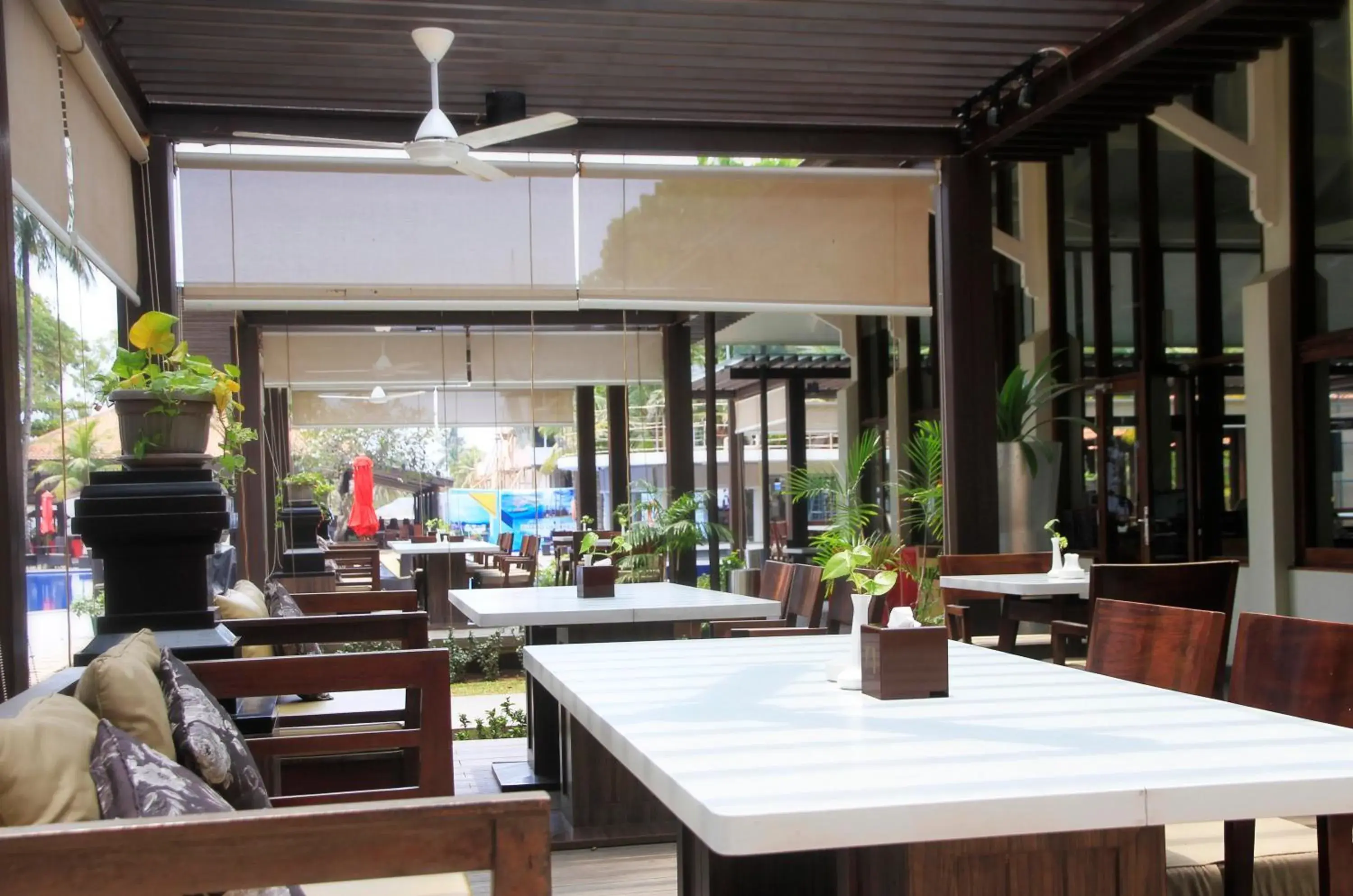 Restaurant/places to eat in Mambruk Hotel & Convention Restaurant/places to eat in Mambruk Hotel & Convention