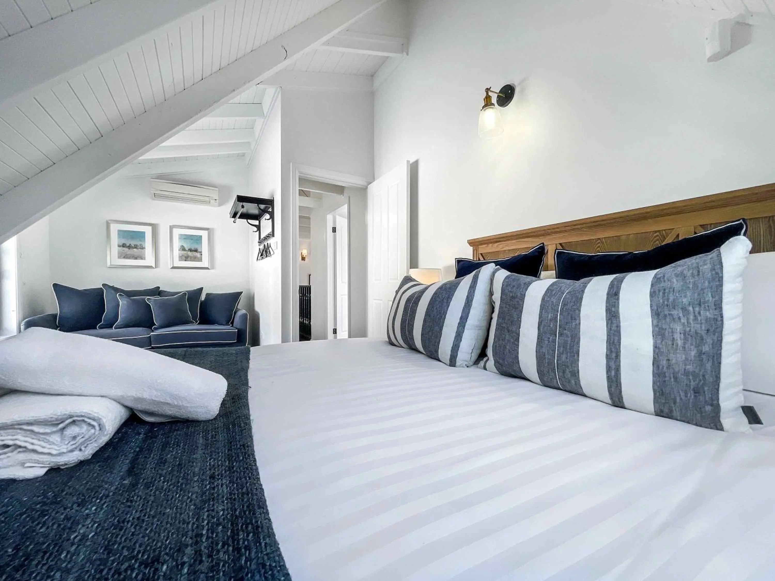 Bed in Montana