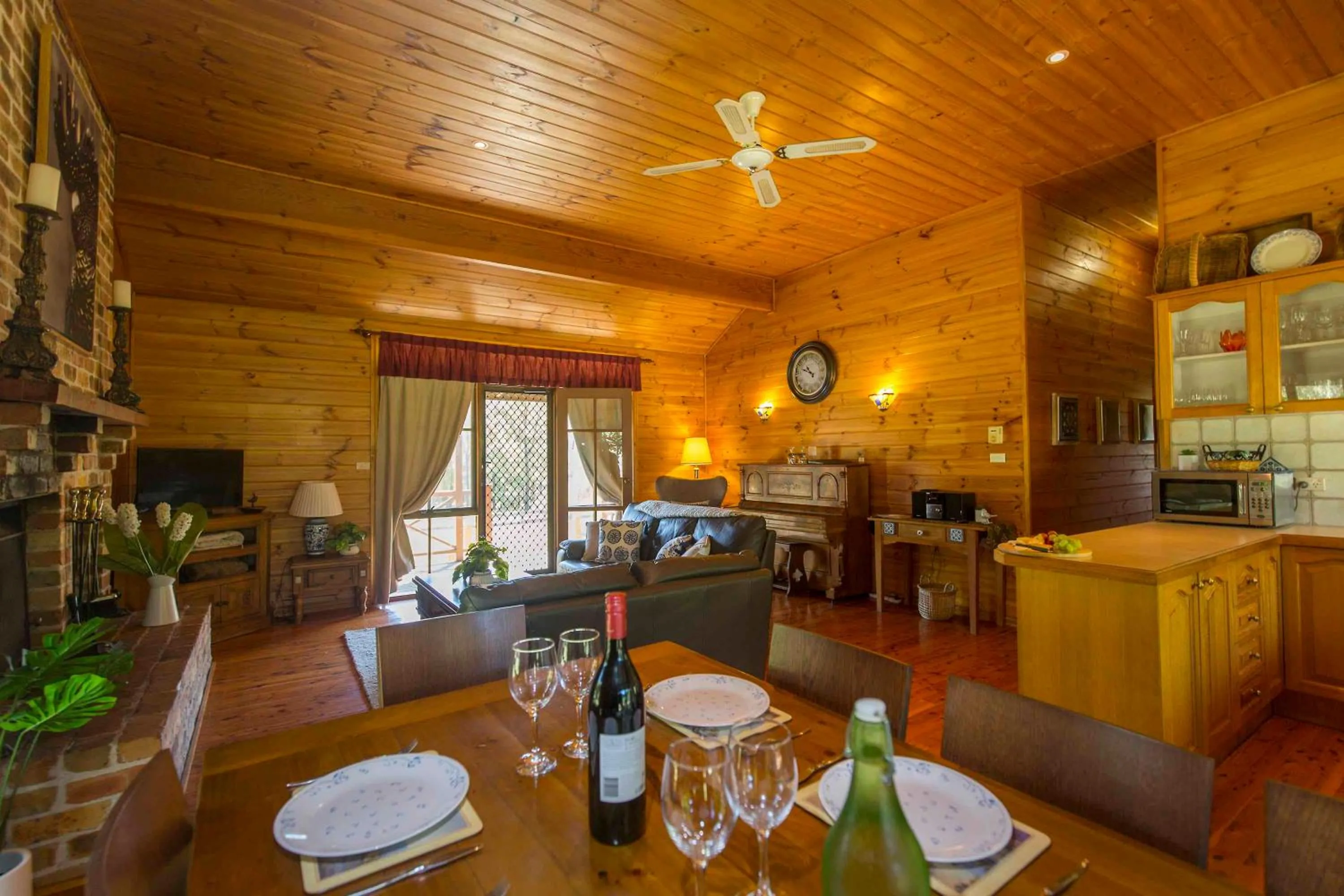 Silky Oak Cottage