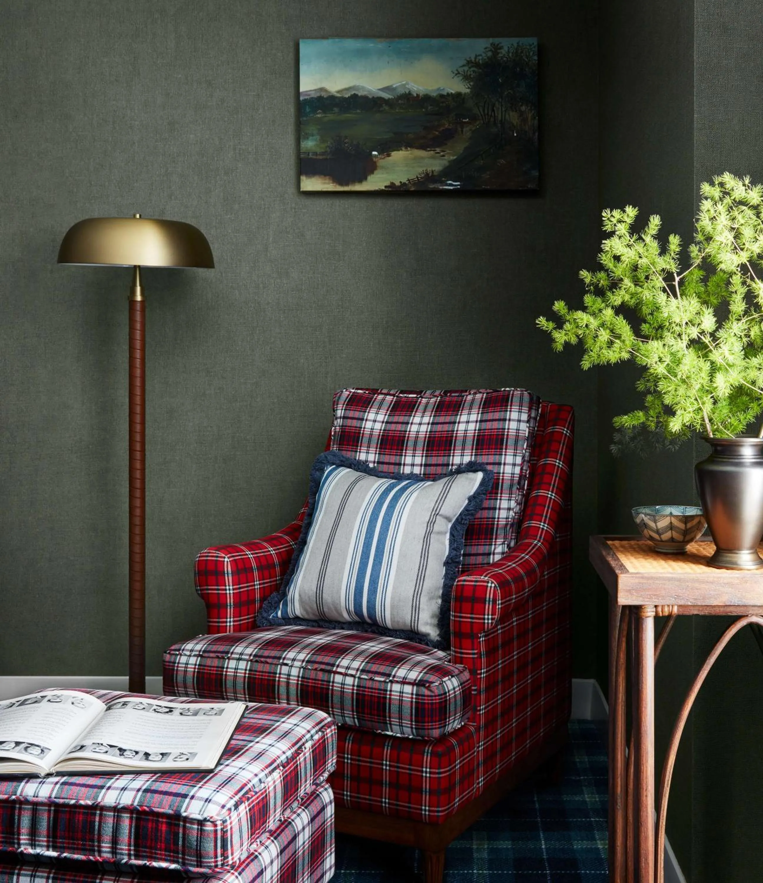 Living room in Graduate by Hilton Storrs