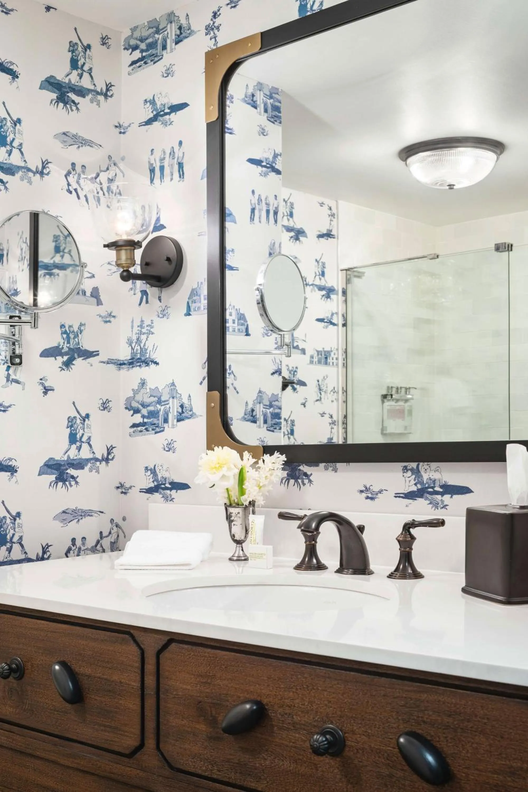 Bathroom in Graduate by Hilton Storrs