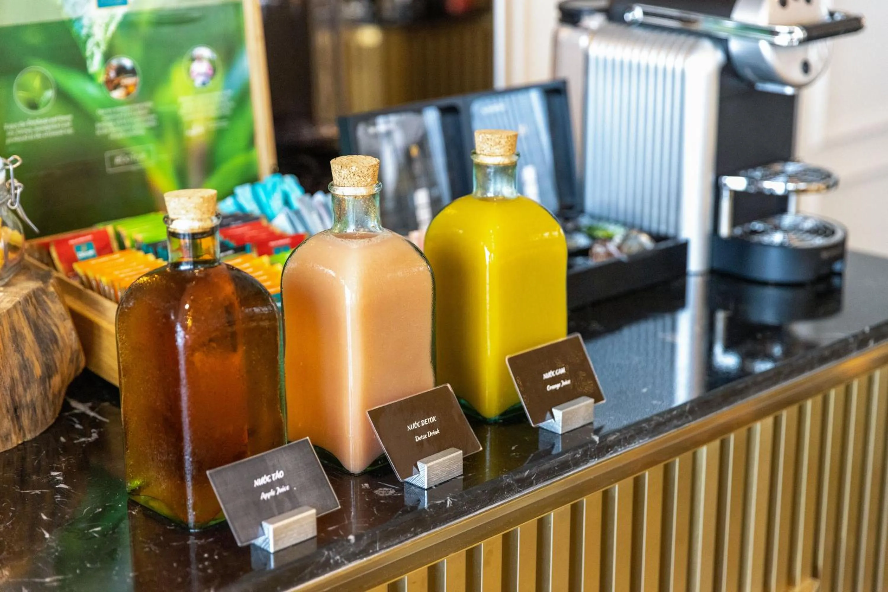 Lounge or bar in Melia Vinpearl Hue