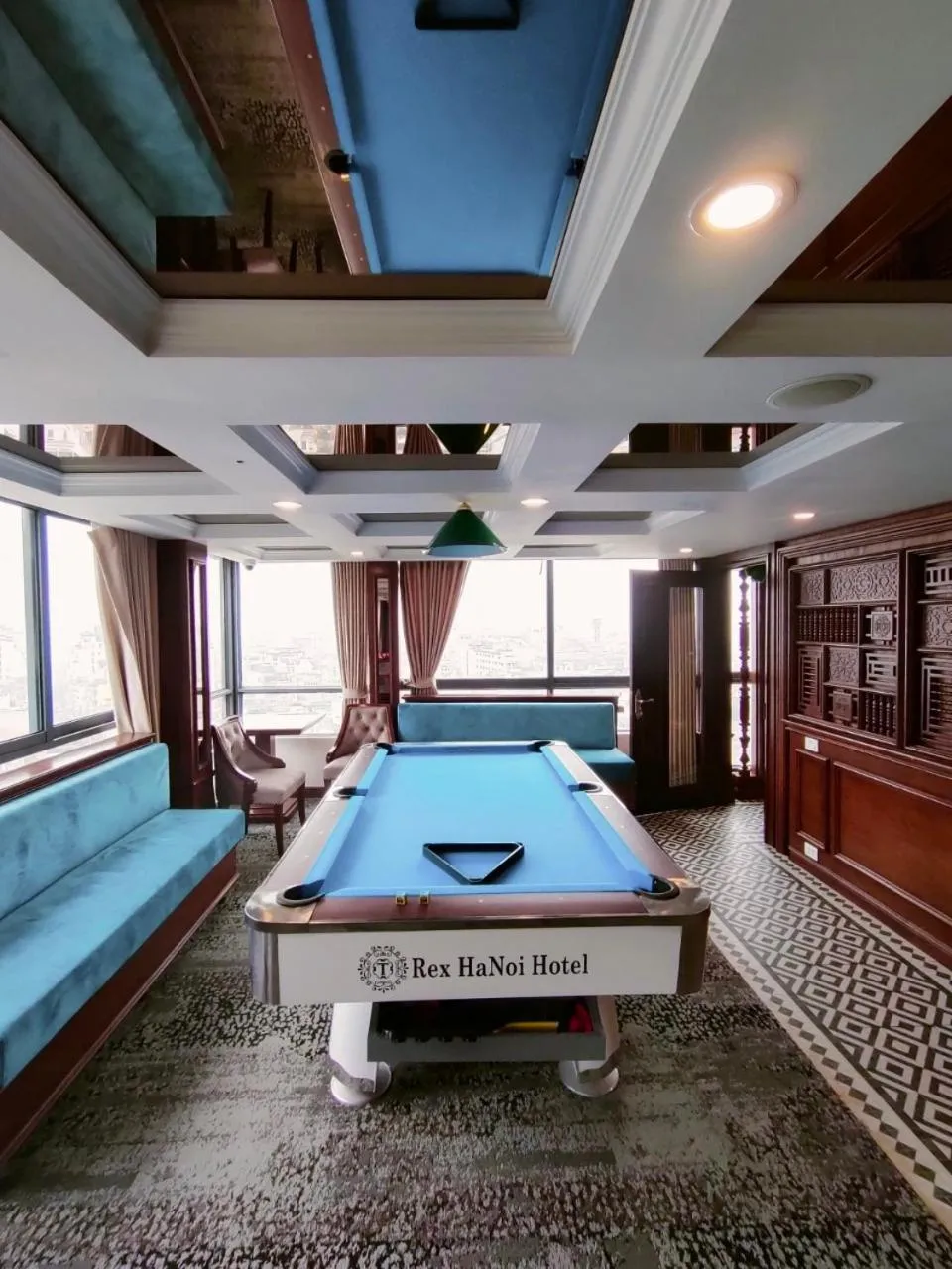 Billiard in Rex Hanoi Hotel