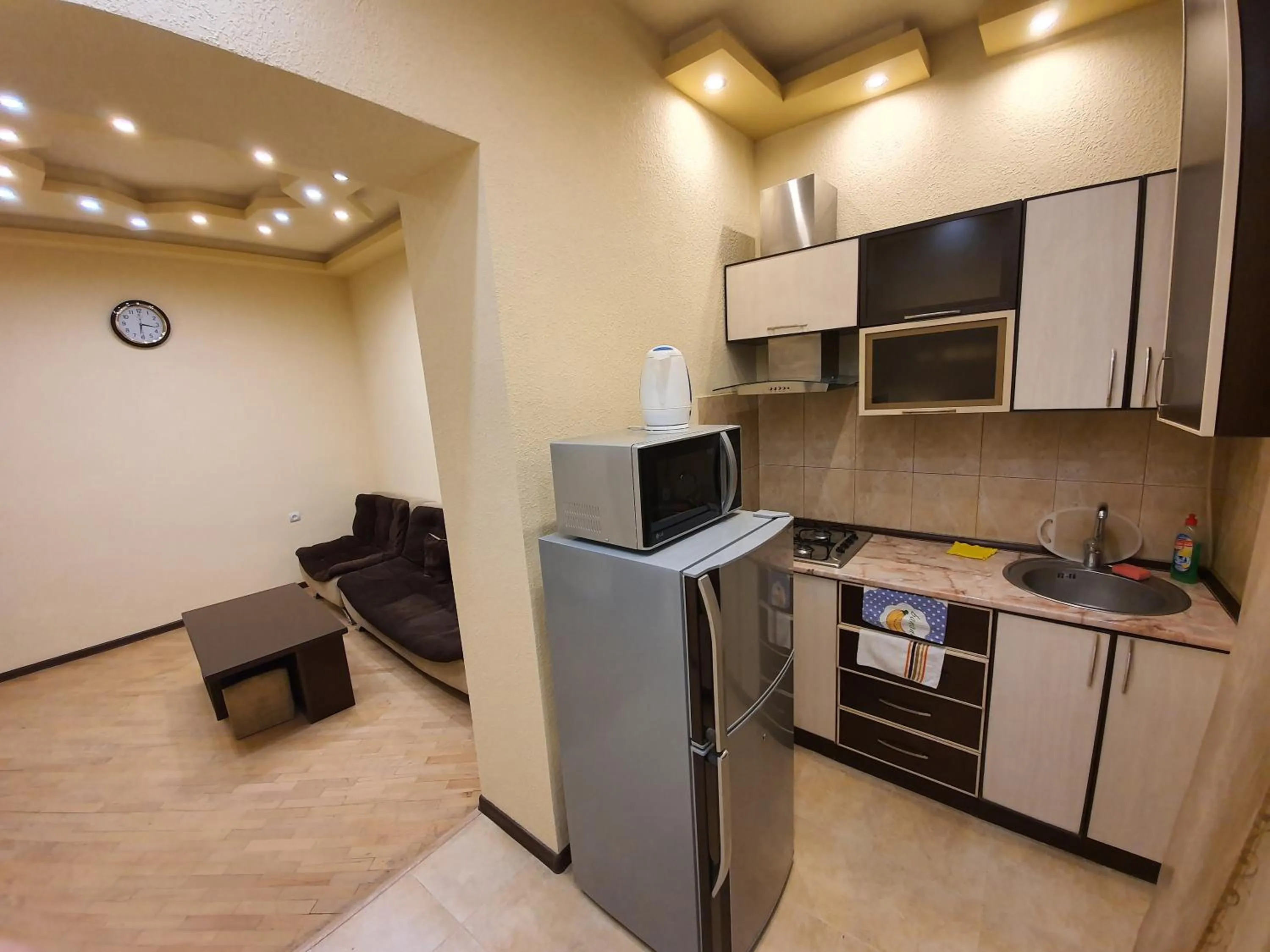 Kitchen or kitchenette in Tatev Apartments