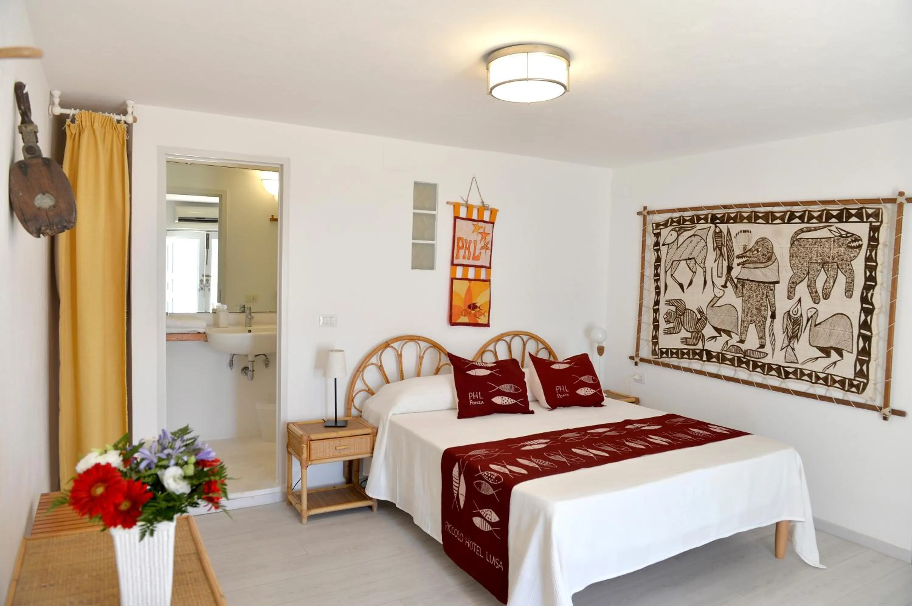 Bed in Piccolo Hotel Luisa