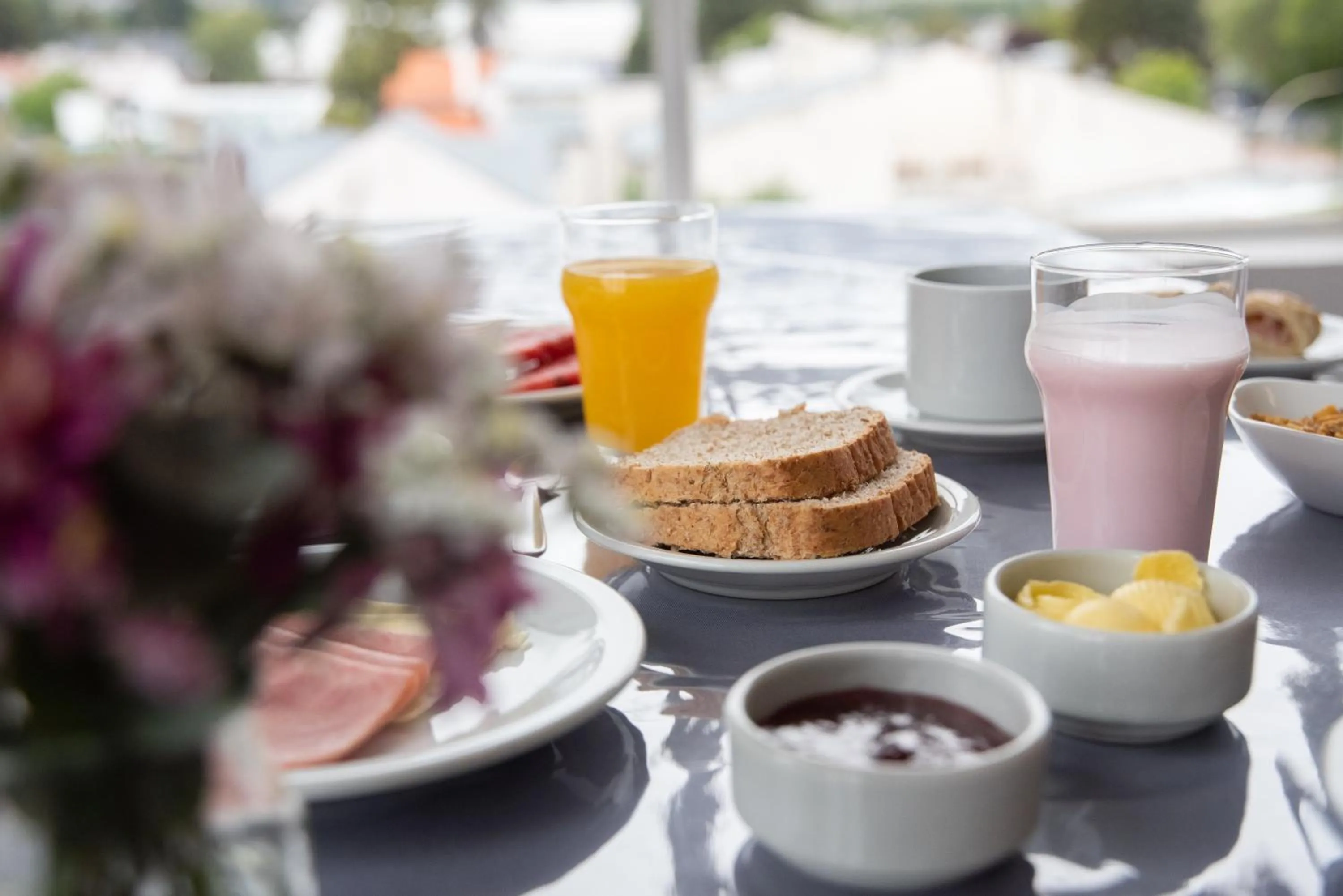 Breakfast in Hotel Sol del Sur