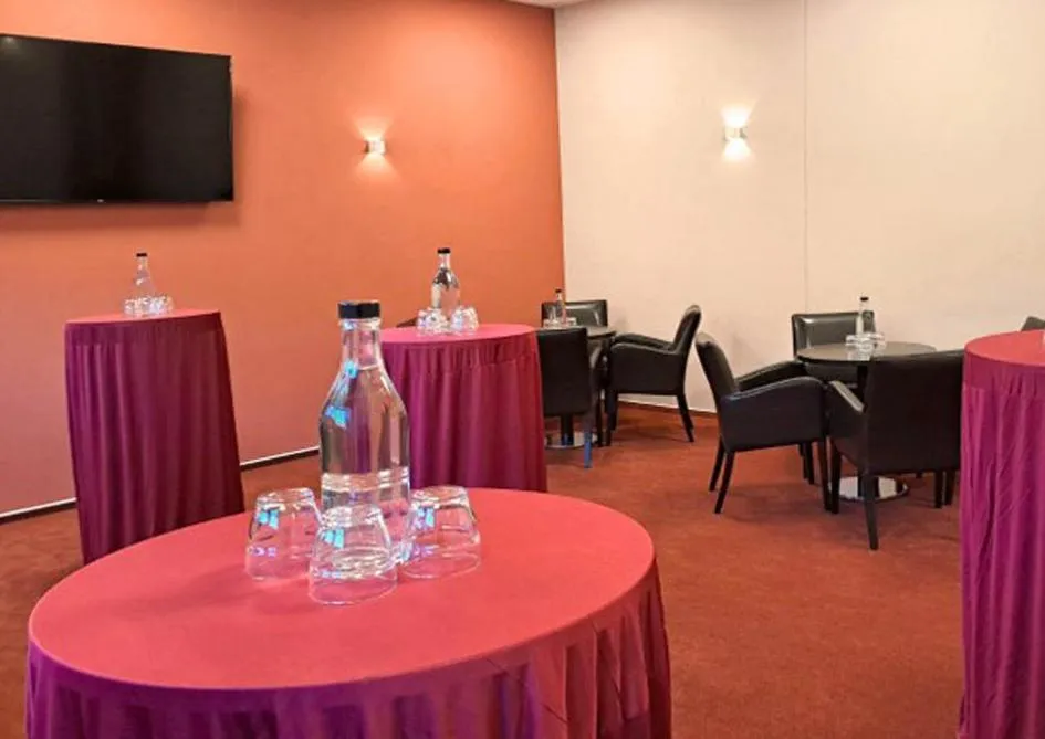 Business facilities in Hotel Helios