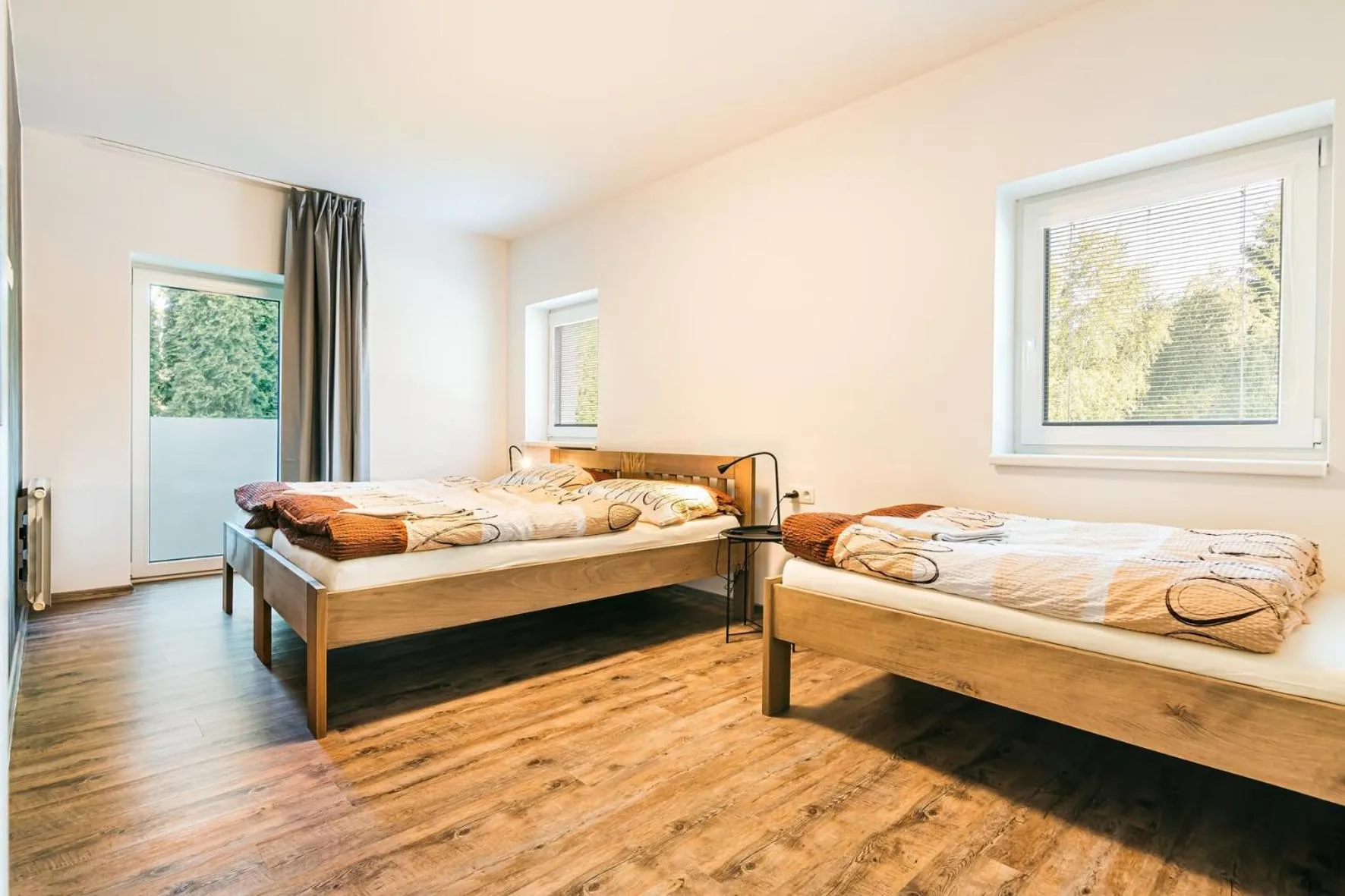 Property building, Bed in Hotel Helios