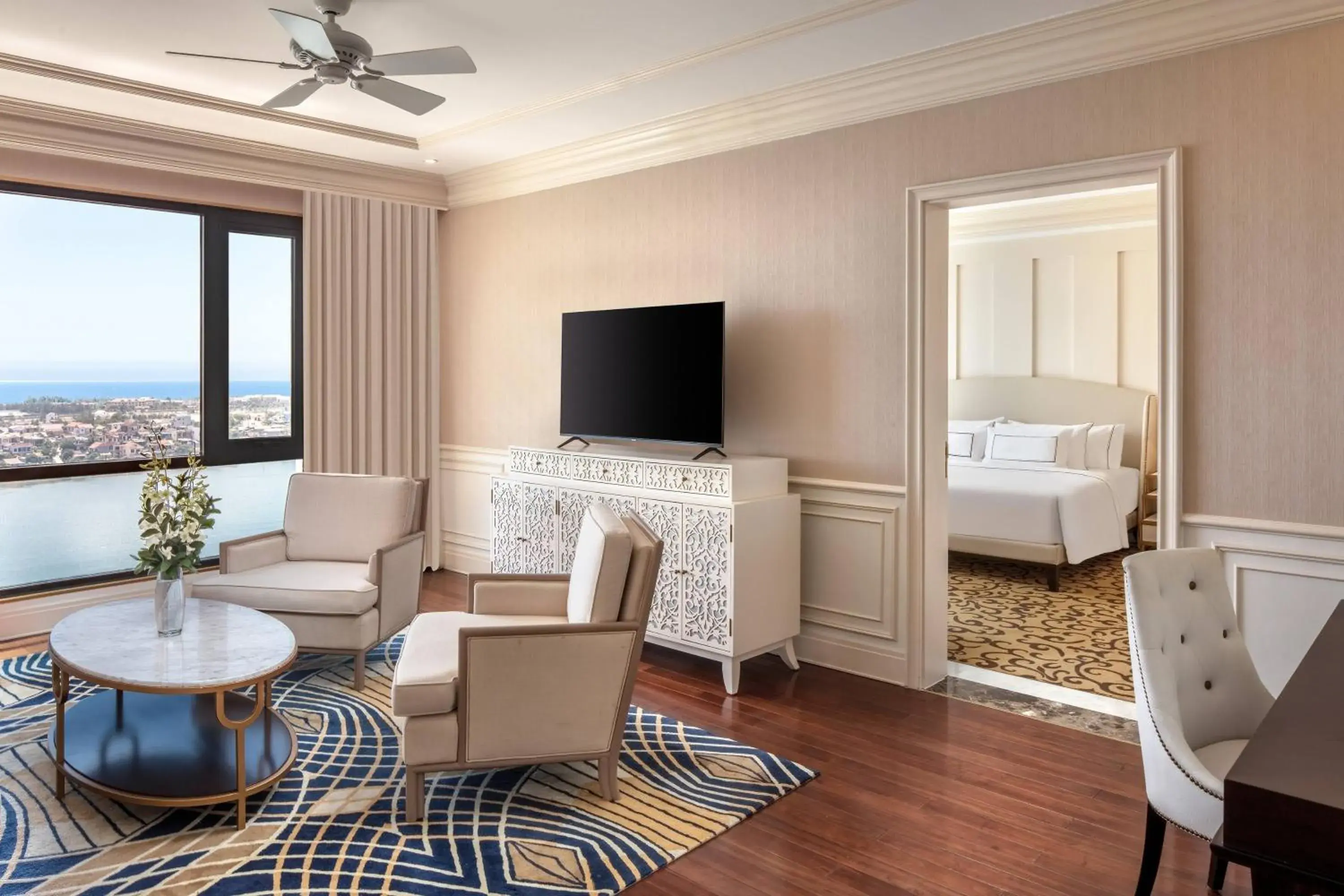 Property building, Bed in Meliá Vinpearl Quang Binh Property building, Bed in Meliá Vinpearl Quang Binh